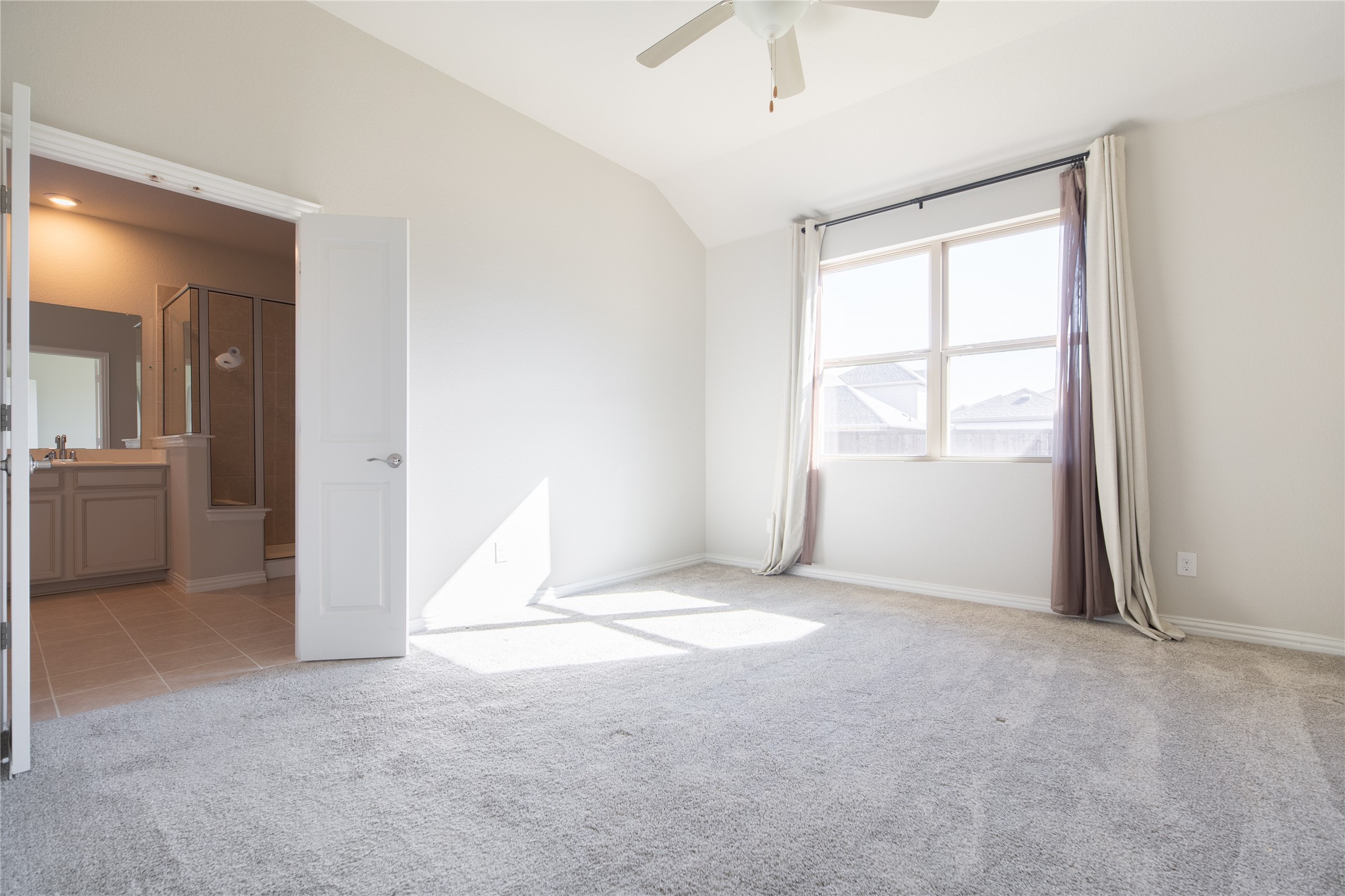 1904 Cinnamon Trail Aubrey TX 76227