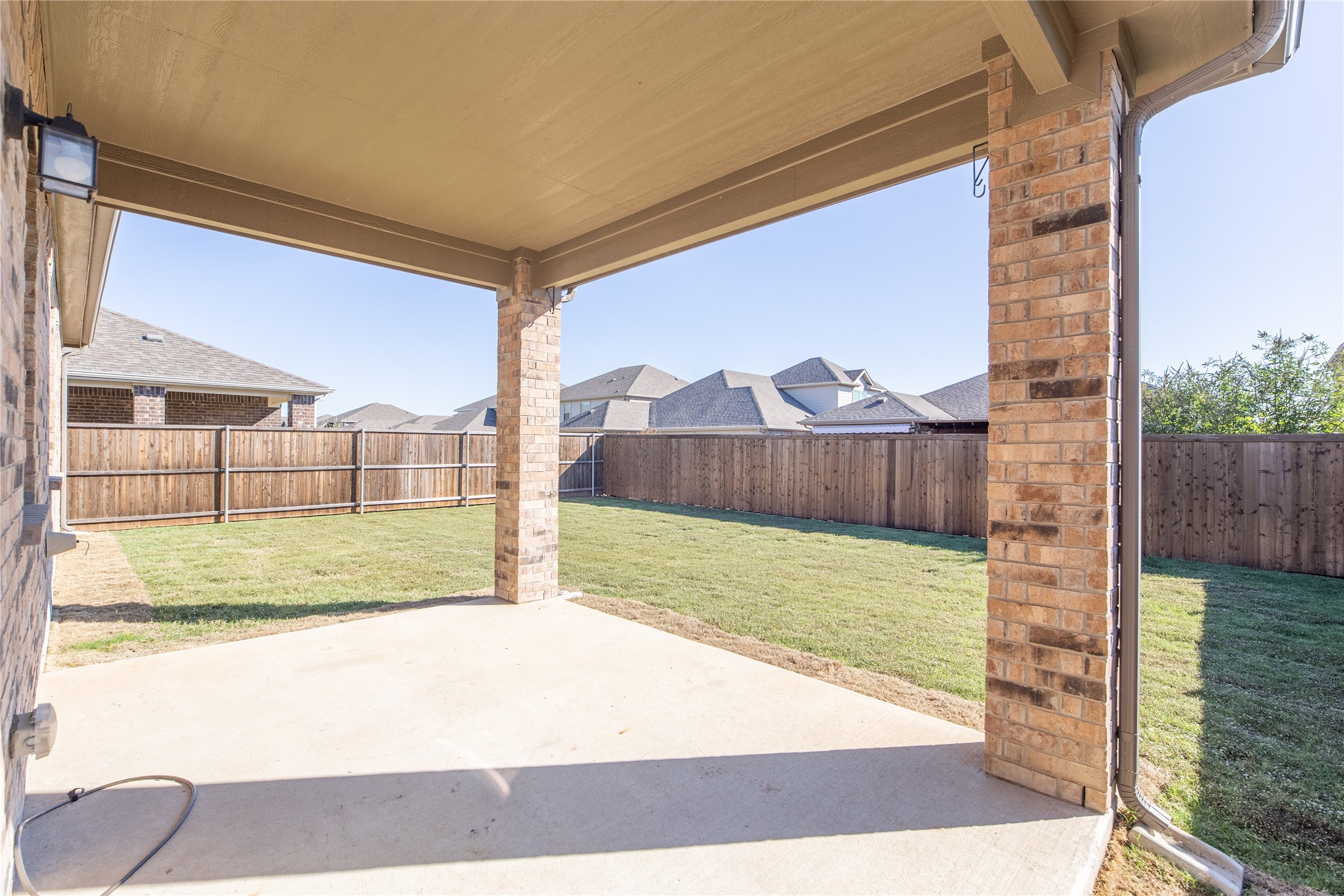 1904 Cinnamon Trail Aubrey TX 76227