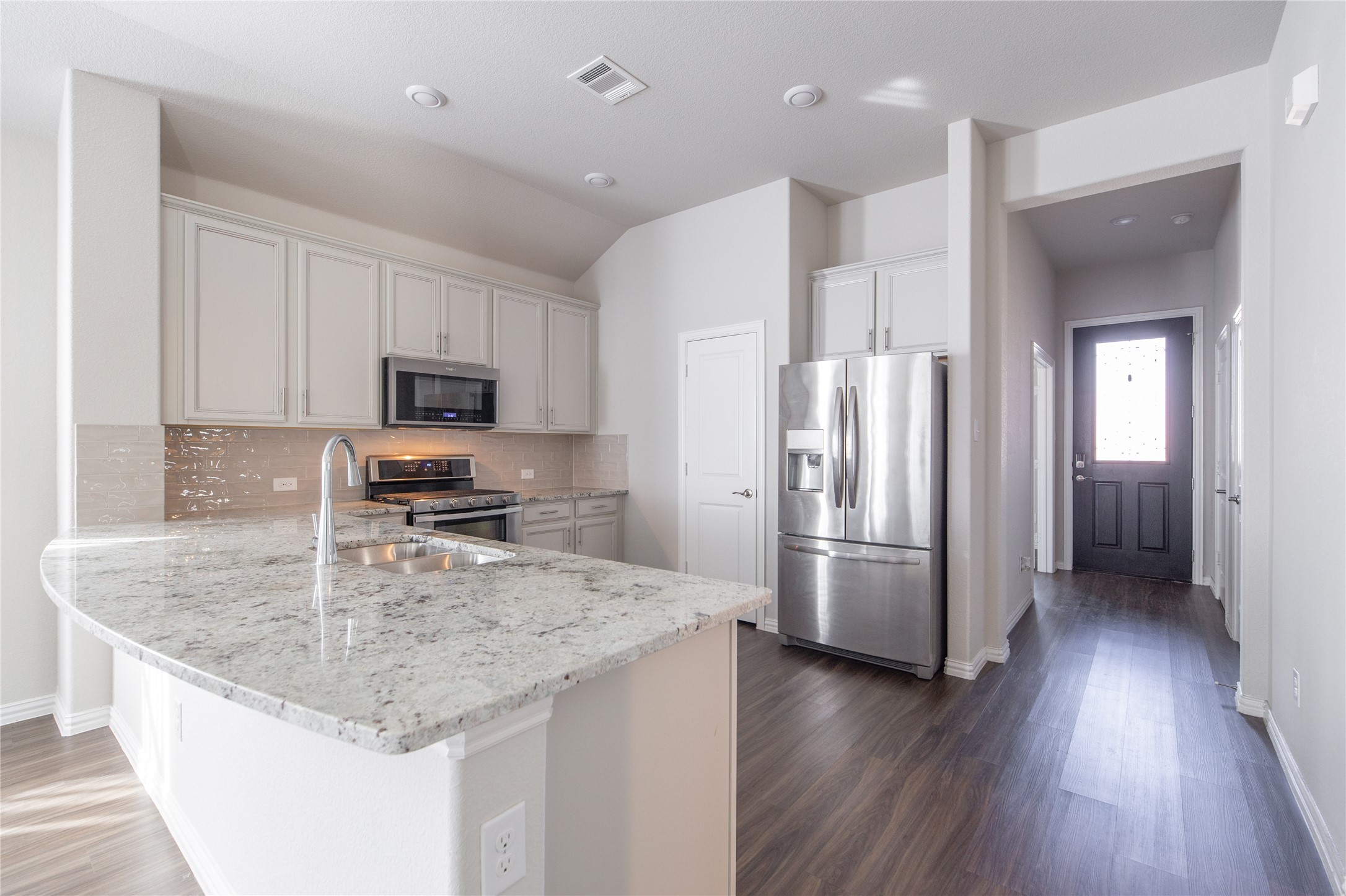 1904 Cinnamon Trail Aubrey TX 76227