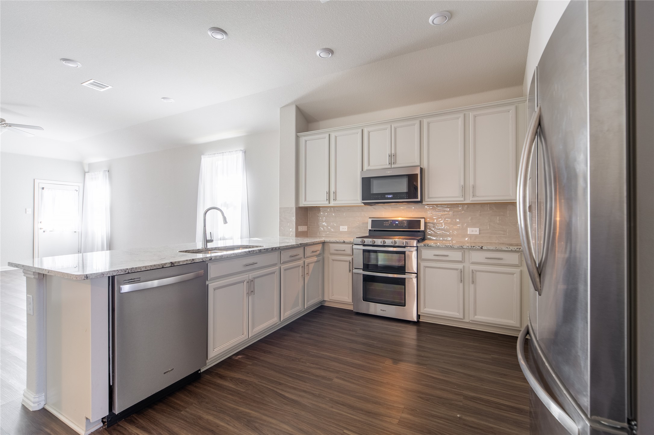 1904 Cinnamon Trail Aubrey TX 76227