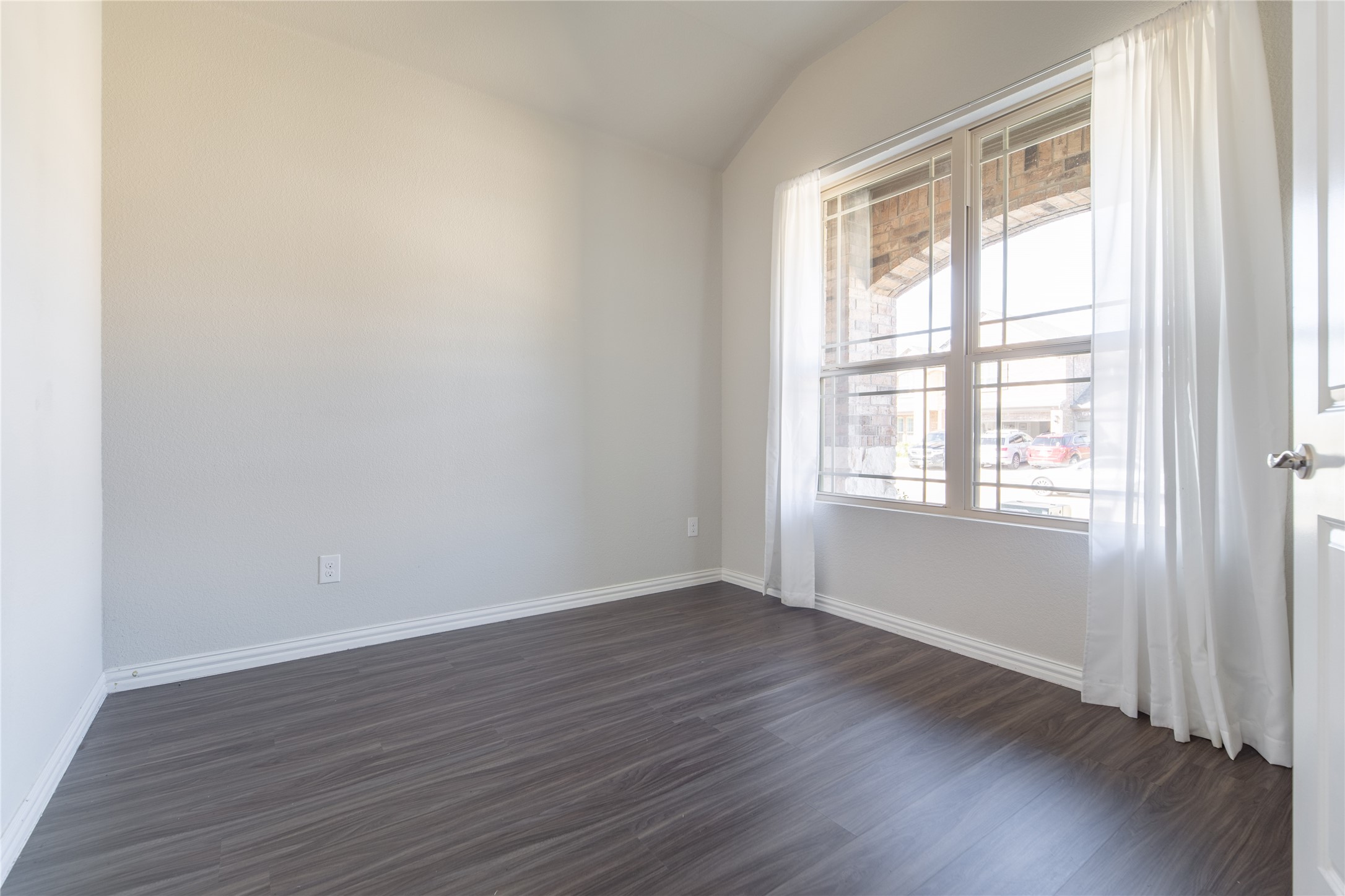 1904 Cinnamon Trail Aubrey TX 76227