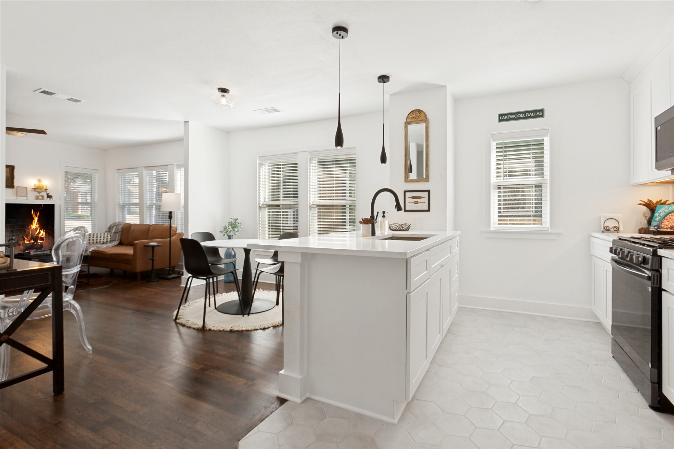 6036 Victor Street Dallas TX 75214