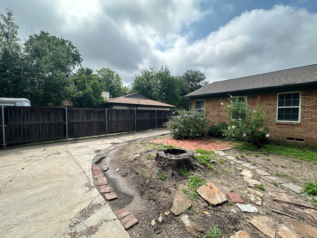 6461 Danbury Lane Dallas TX 75214