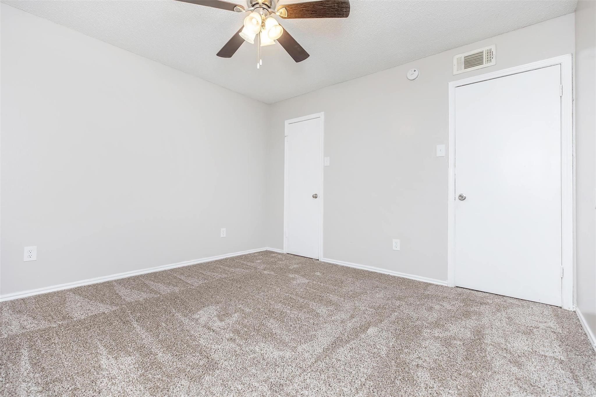 1826 Esters Road Irving TX 75061