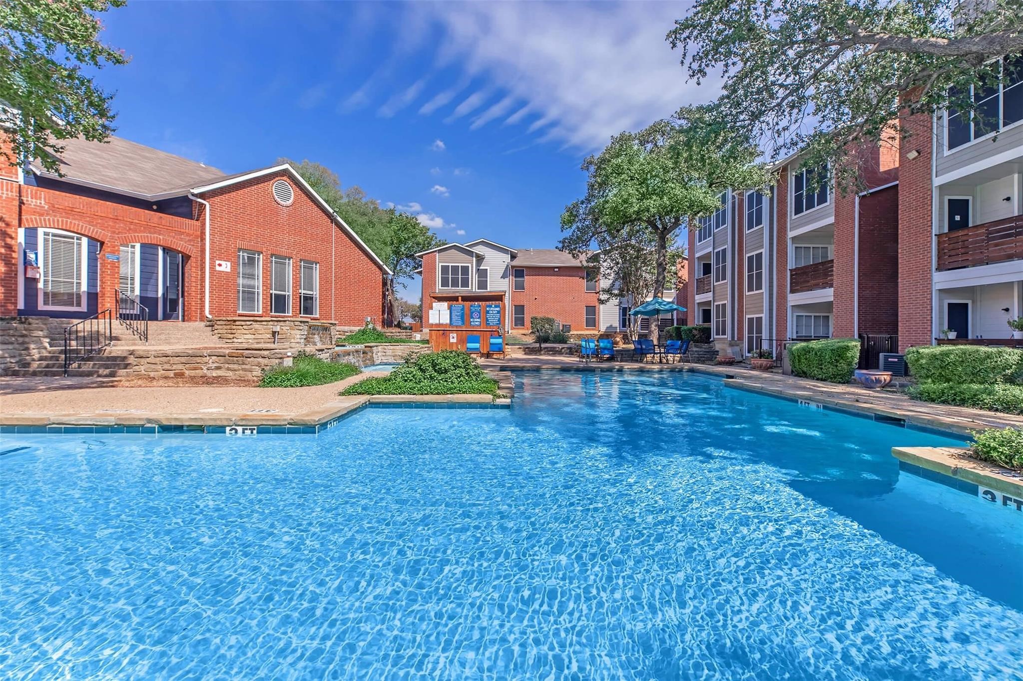 1826 Esters Road Irving TX 75061