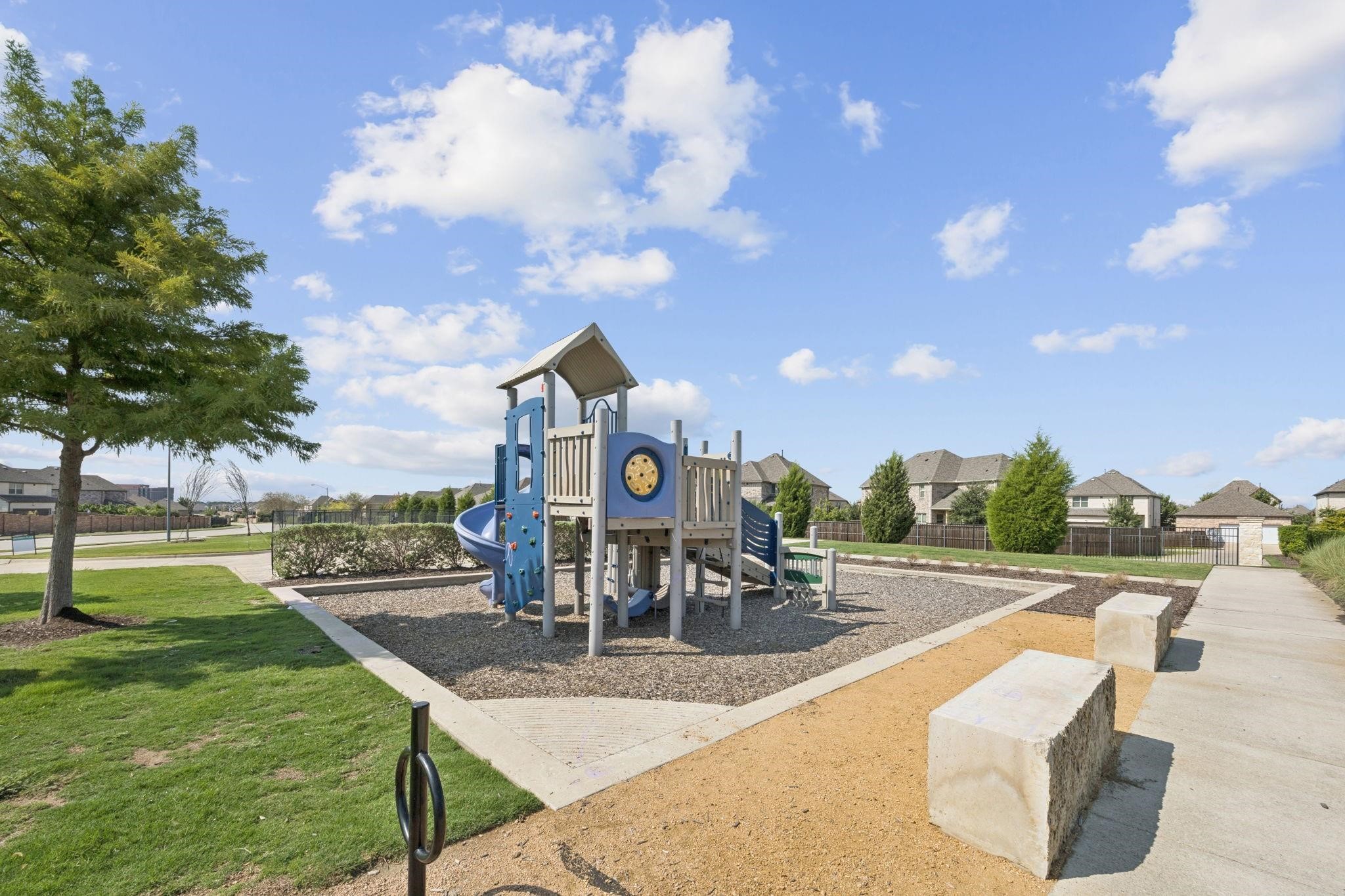 17709 Agave Lane Dallas TX 75252