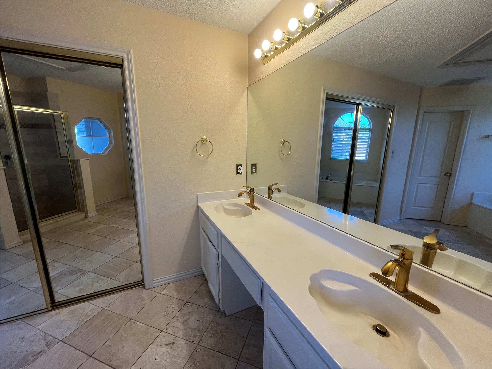 3051 Renaissance Court Dallas TX 75287