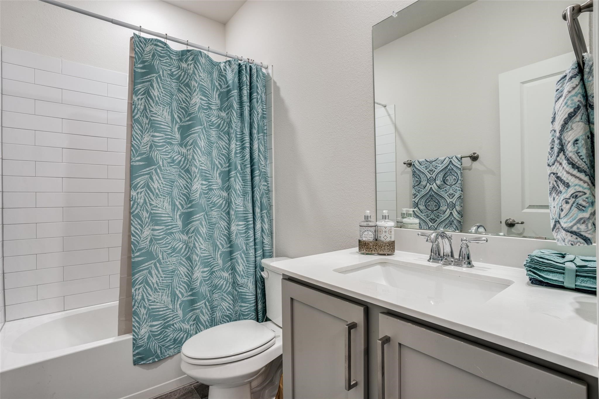 3208 Brady Starr Drive Aubrey TX 76227