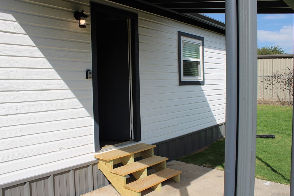 541 S Allen Street Boyd TX 76023