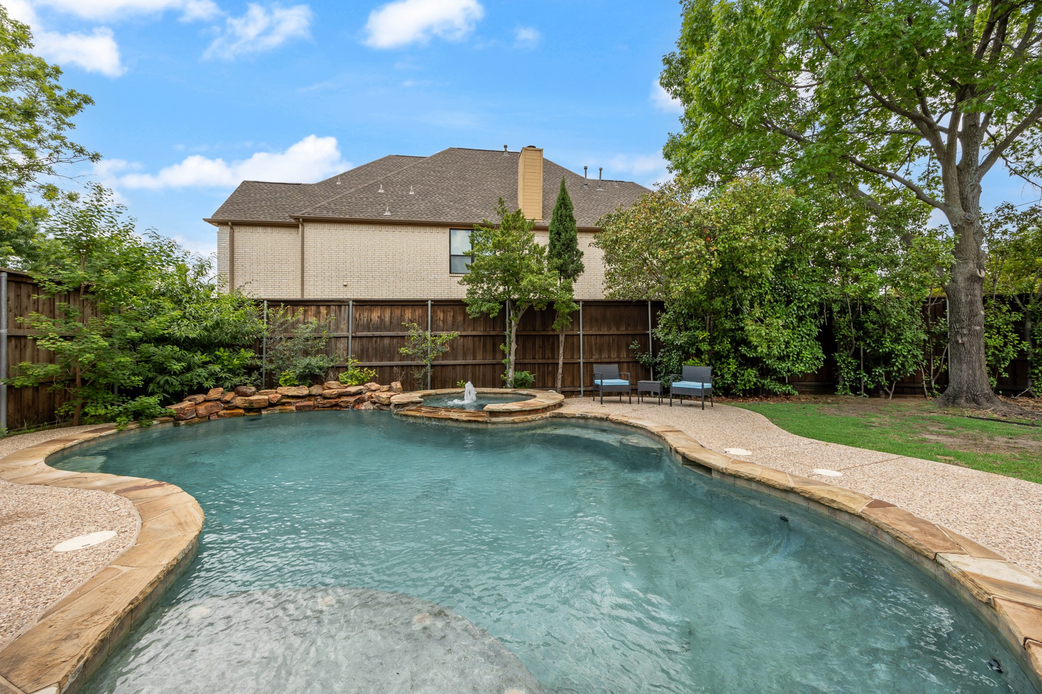 7507 Aberdon Road Dallas TX 75252