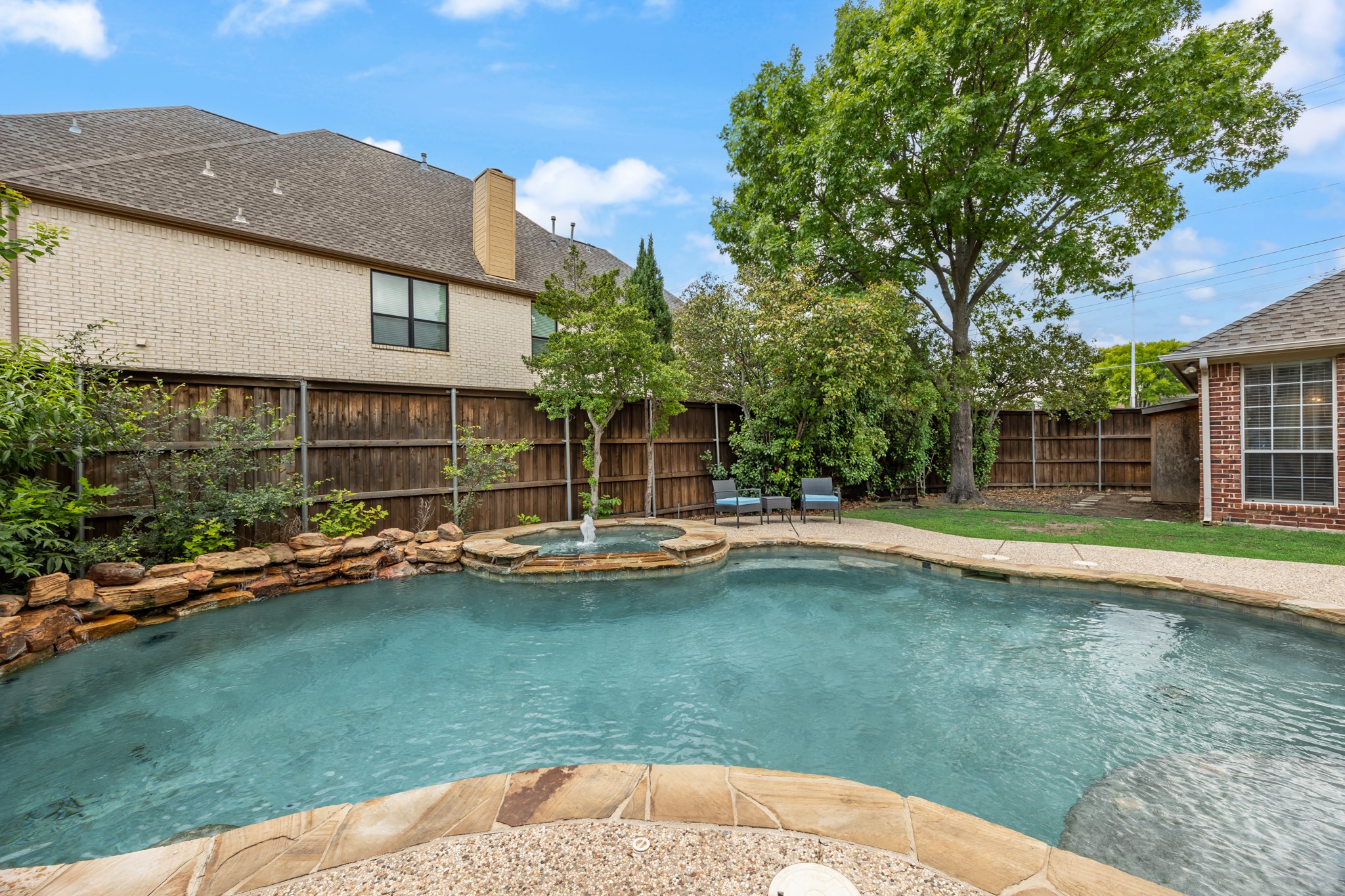 7507 Aberdon Road Dallas TX 75252