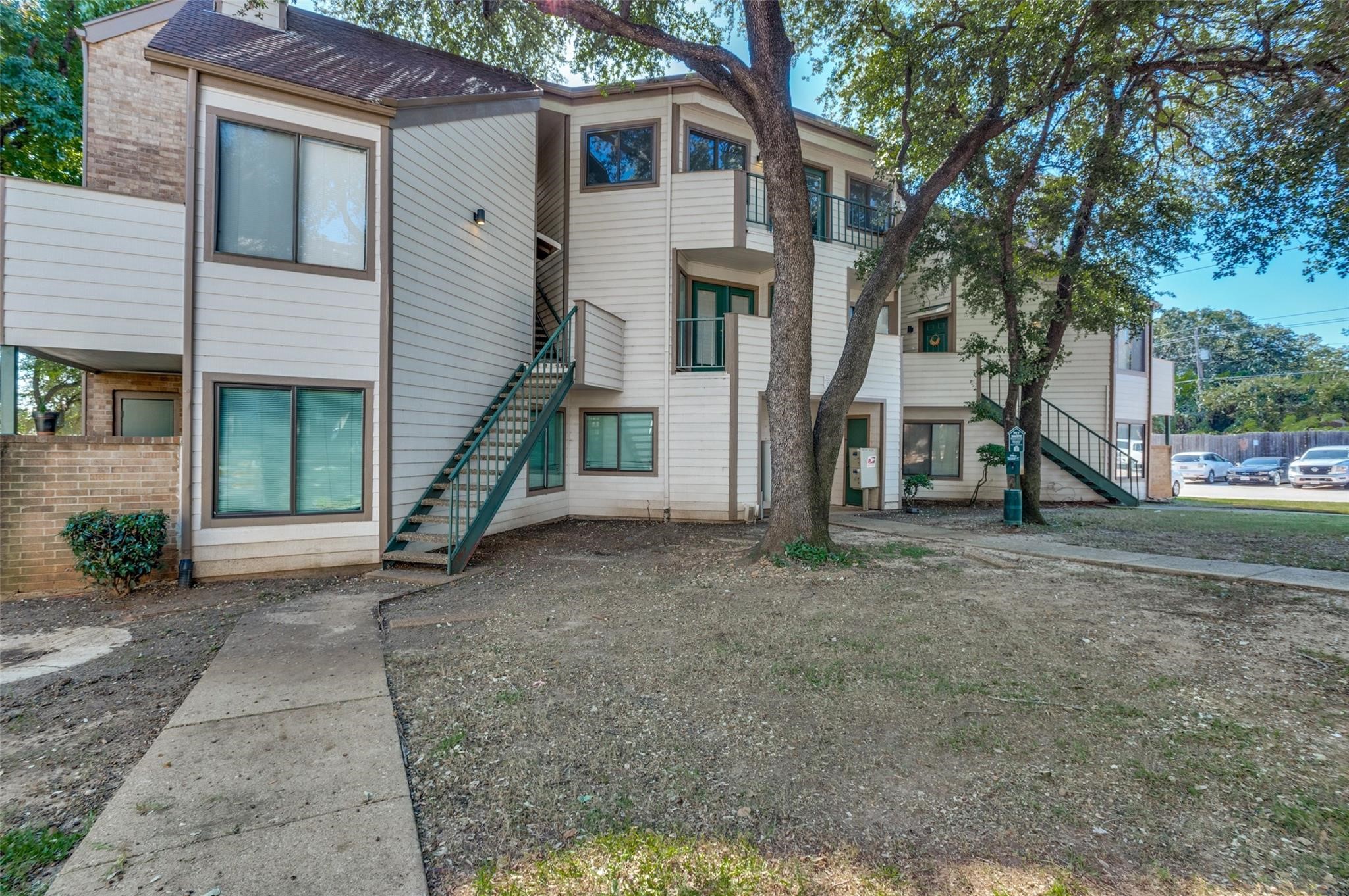 2311 Basil Drive Arlington TX 76006