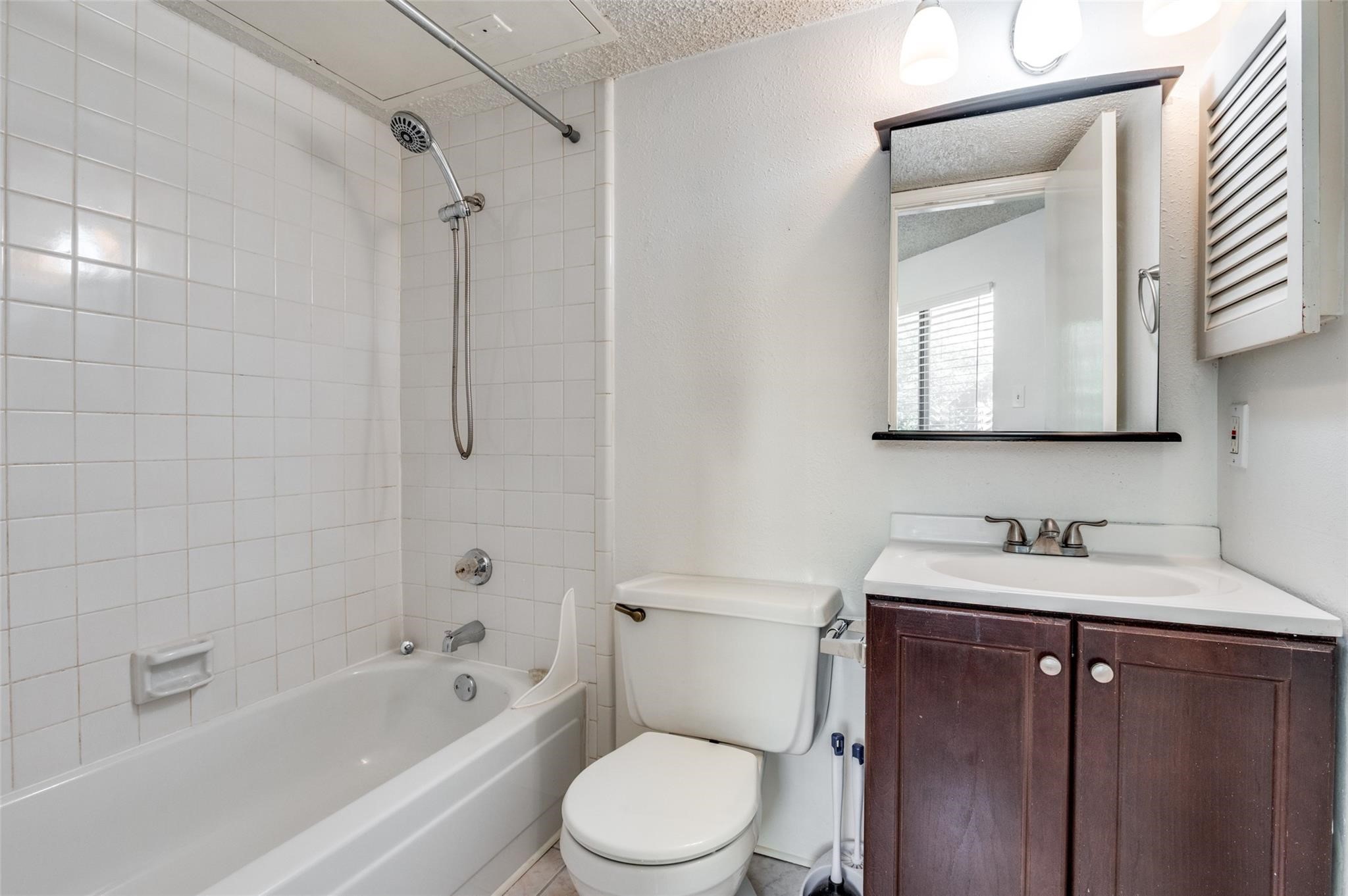 2311 Basil Drive Arlington TX 76006