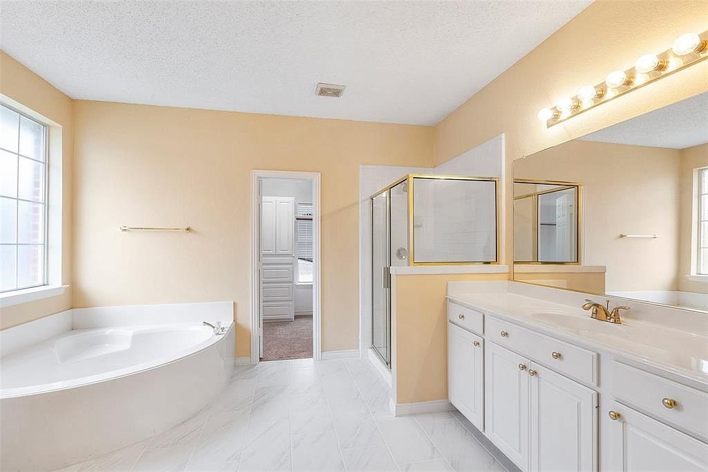 8025 Cavalier Drive Plano TX 75024