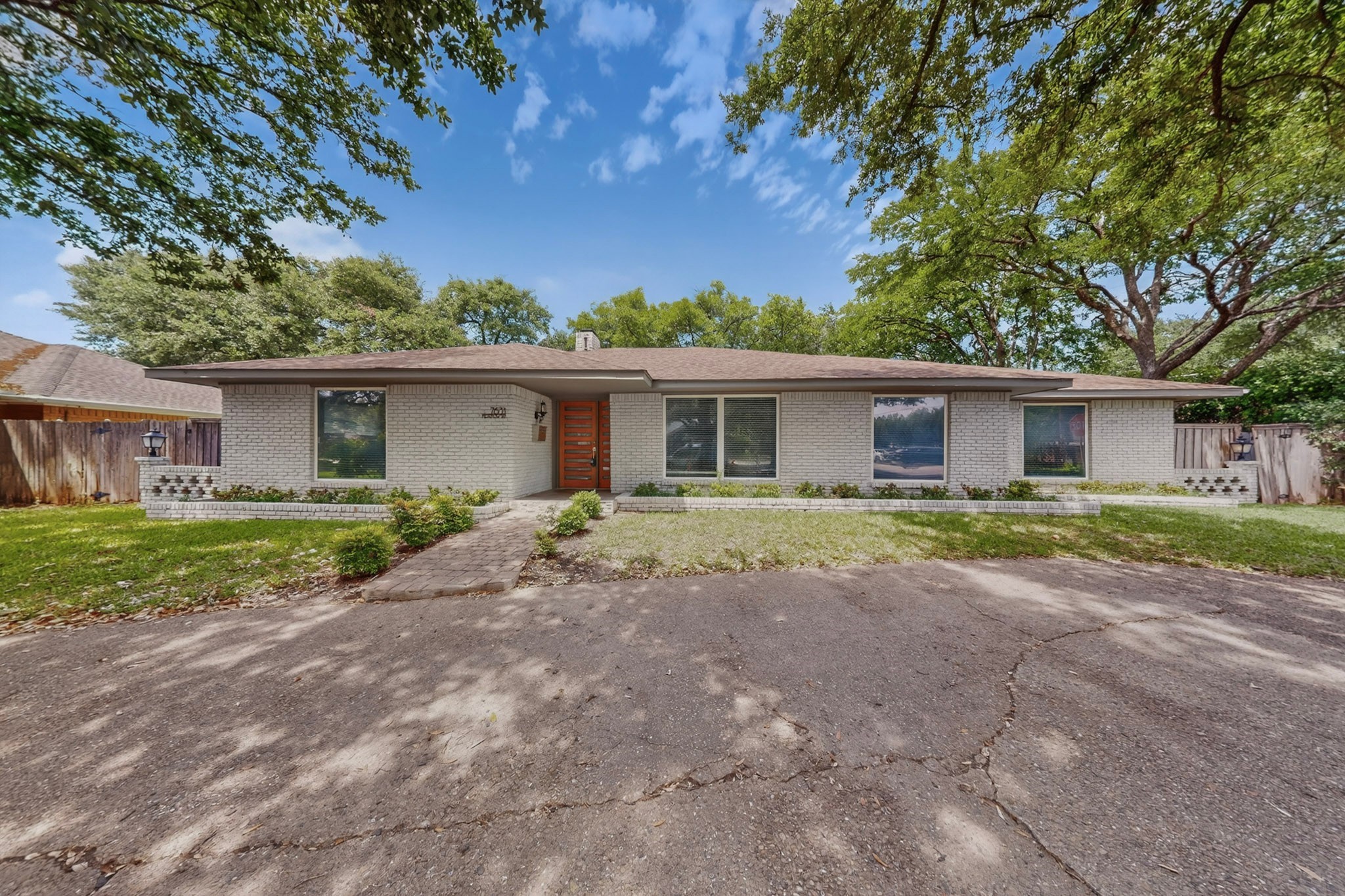 7631 Meadow Road Dallas TX 75230