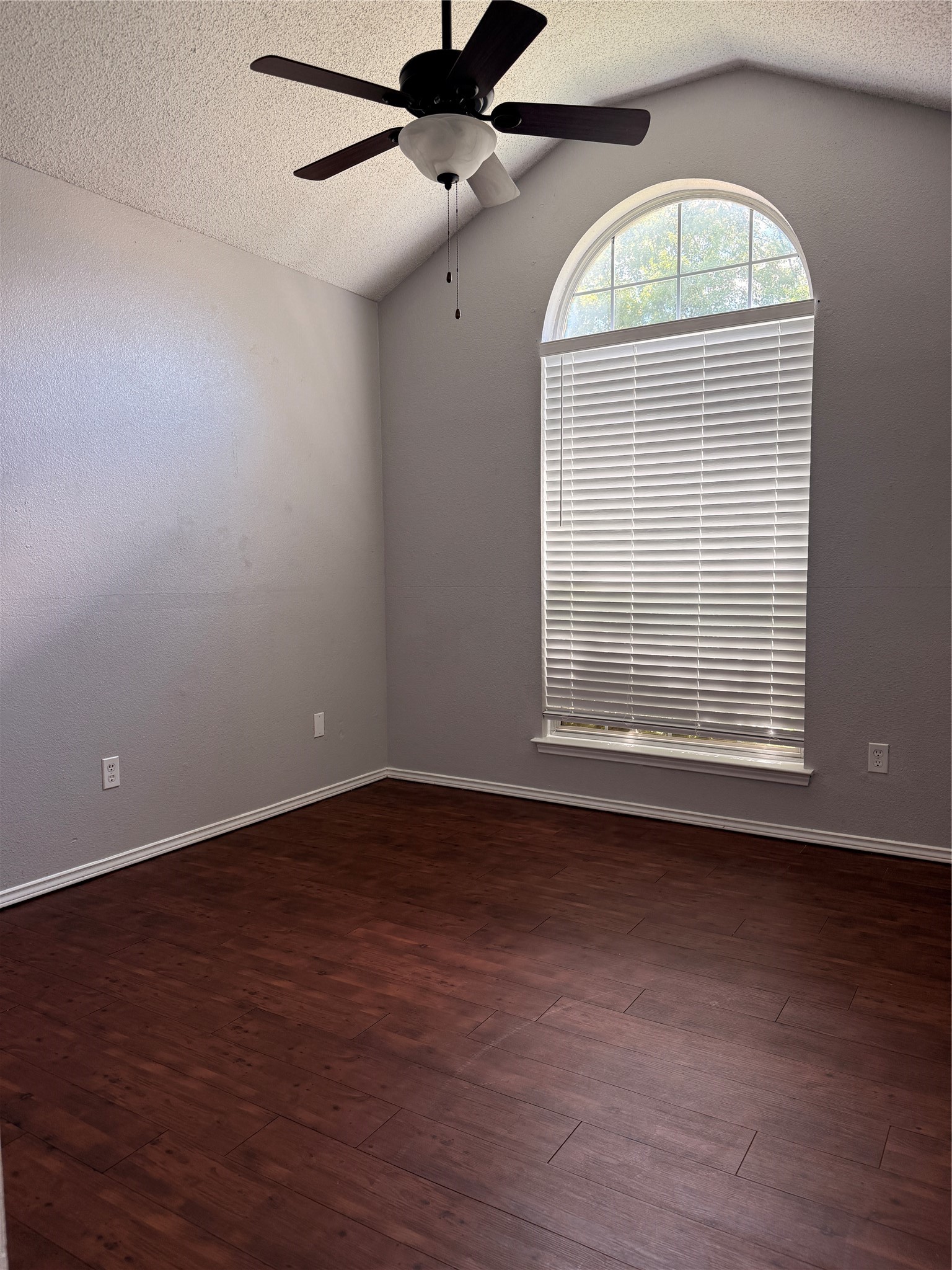 516 Lone Star Street Joshua TX 76058