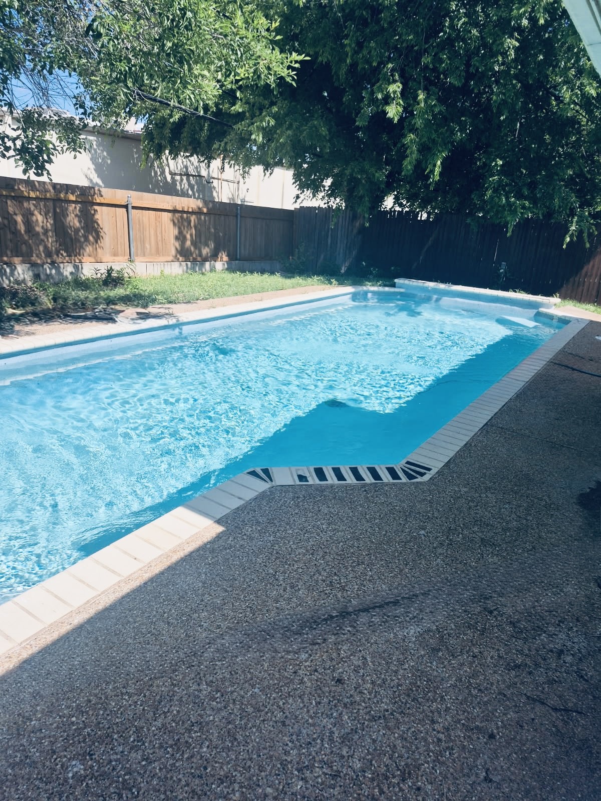 1902 Aspen Drive Lewisville TX 75077