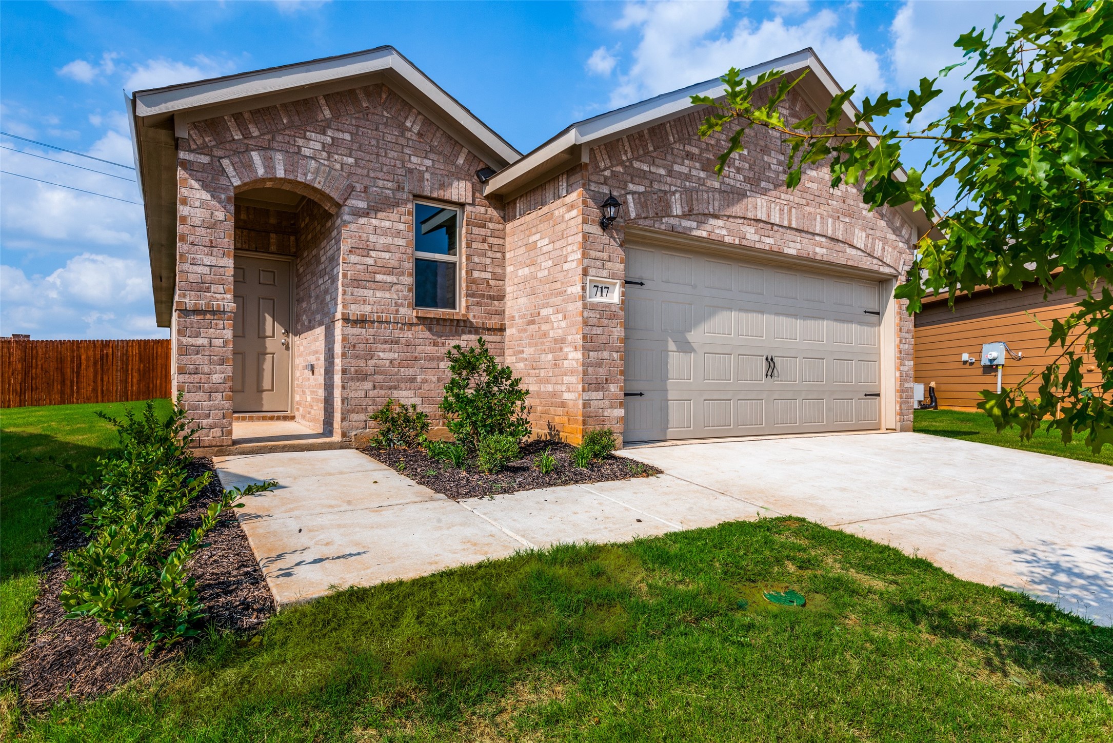 717 Presidio Street Aubrey TX 76227