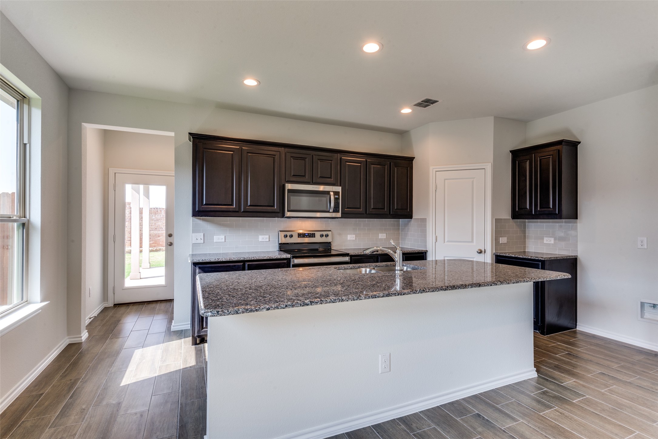 717 Presidio Street Aubrey TX 76227