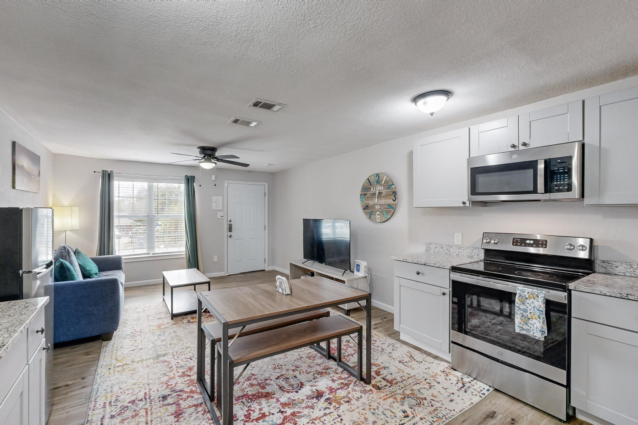 1532 Whitaker Avenue Dallas TX 75216