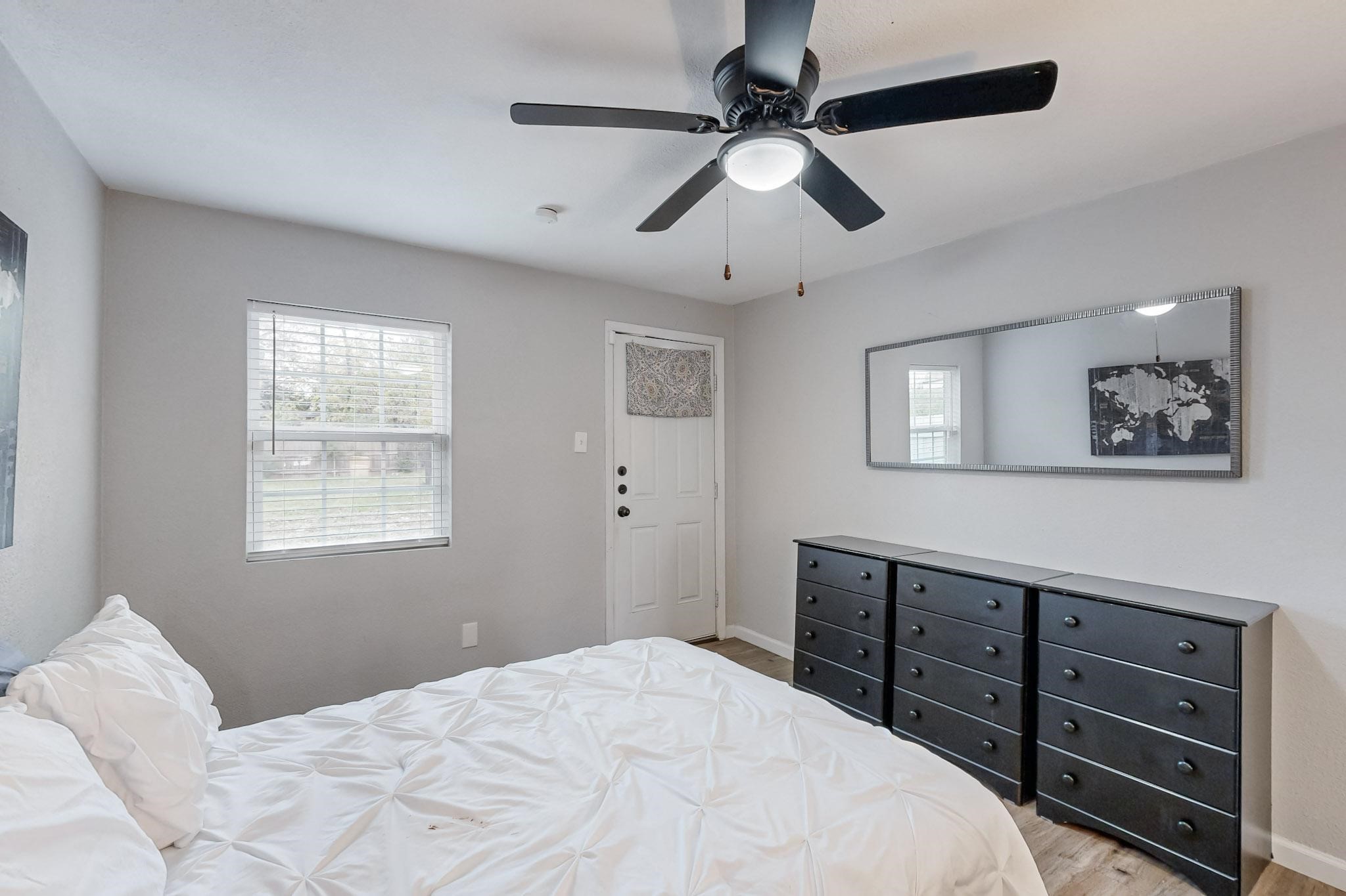 1532 Whitaker Avenue Dallas TX 75216