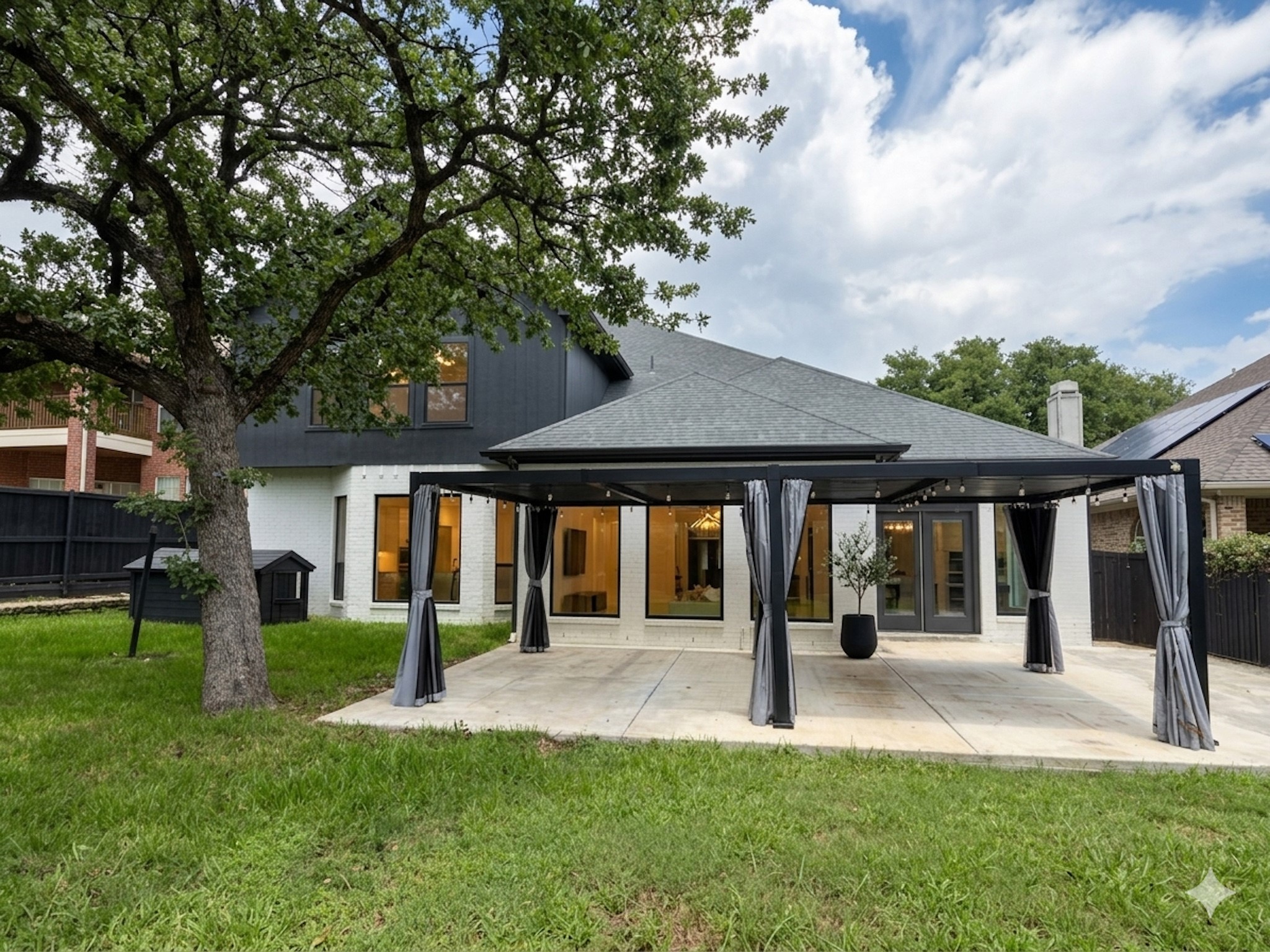 2302 Crest Park Drive Arlington TX 76006