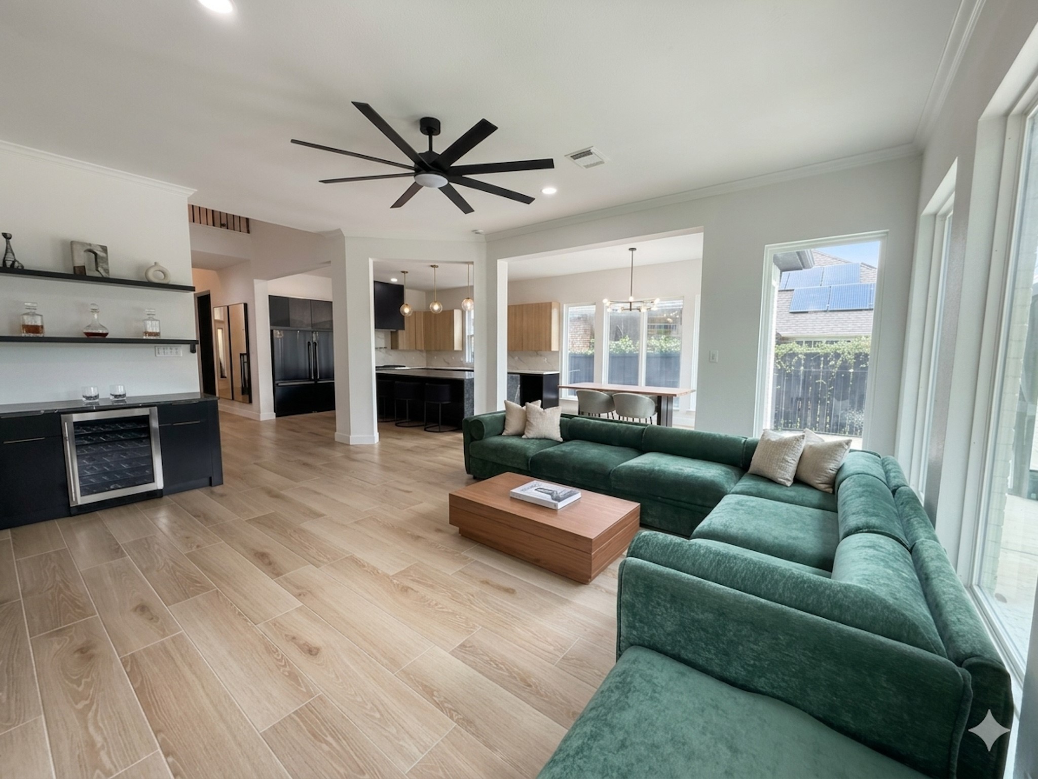 2302 Crest Park Drive Arlington TX 76006