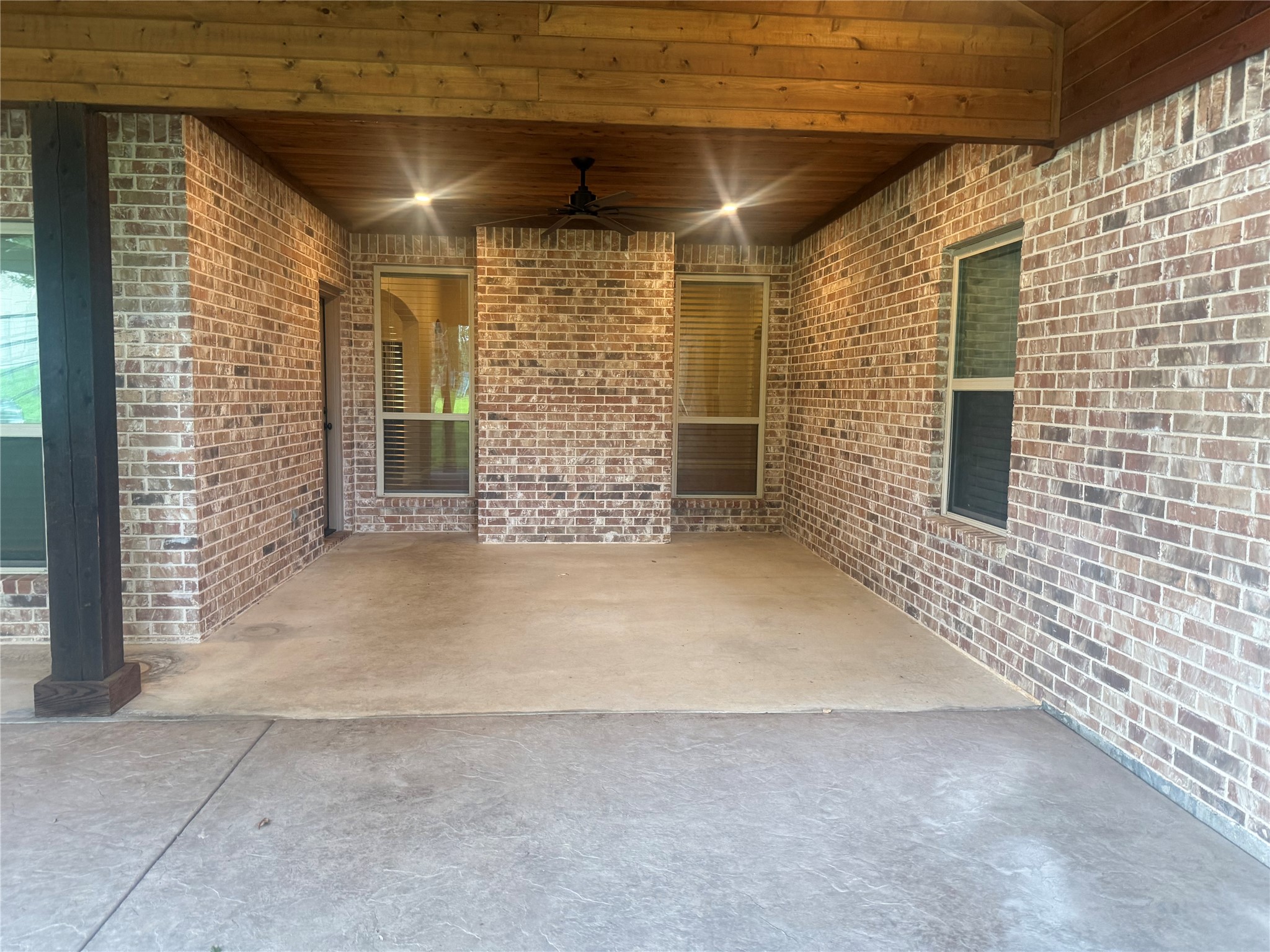 101 Bedding Lane Azle TX 76020