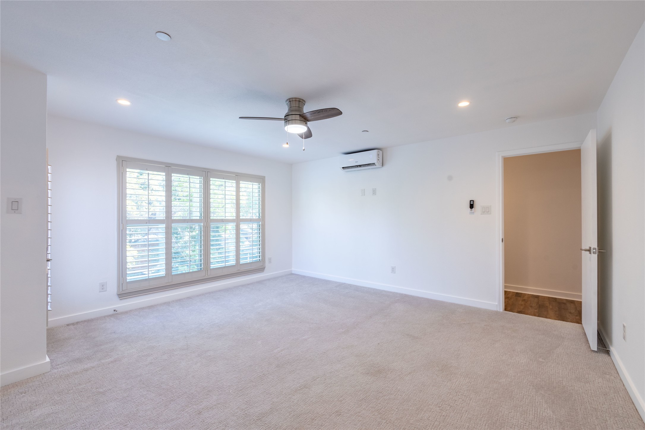 2134 Lucas Drive Dallas TX 75219