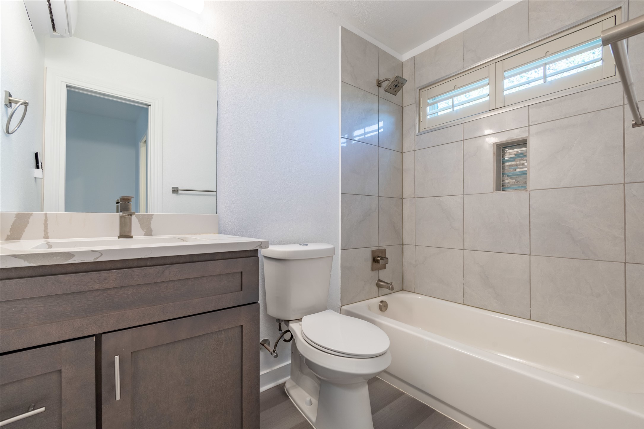 2134 Lucas Drive Dallas TX 75219