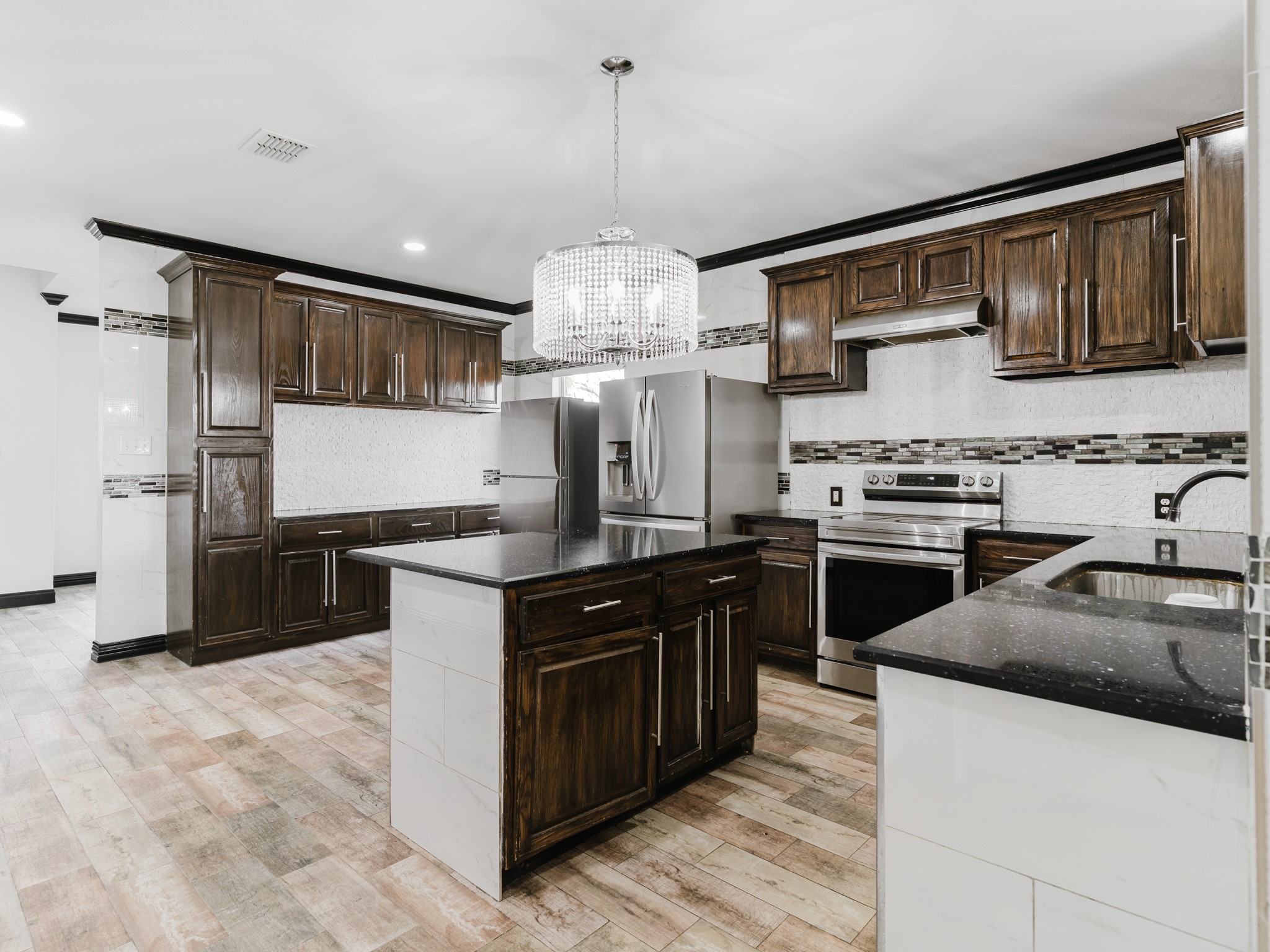 1733 Elm Street Anna TX 75409