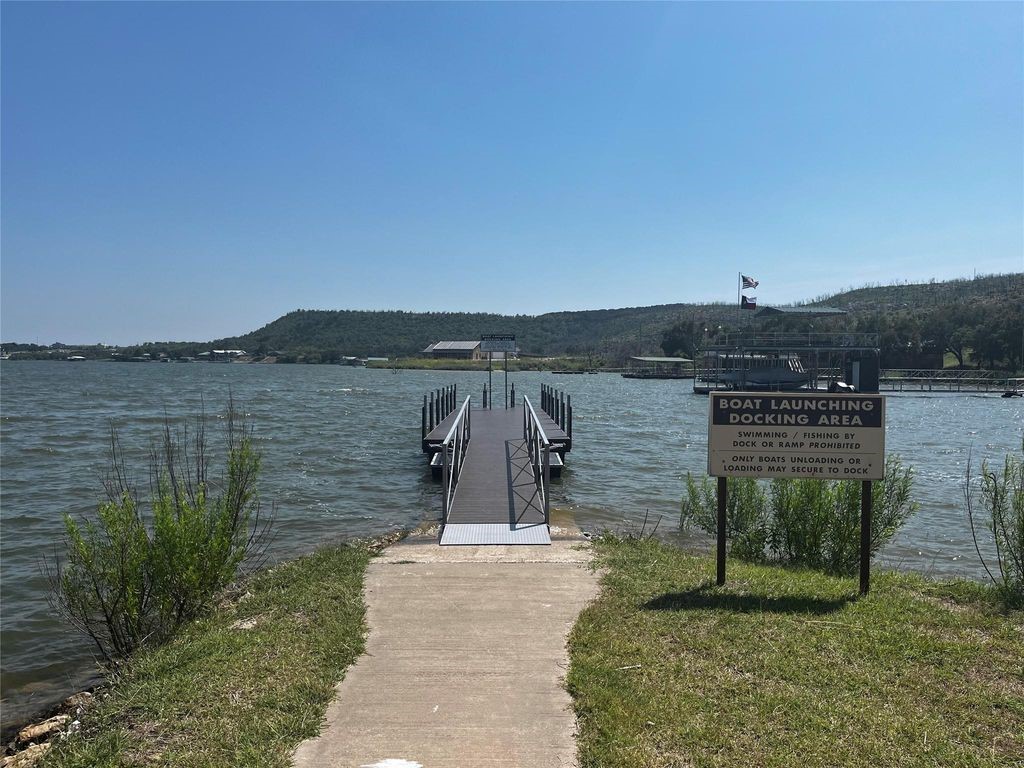 504 Doe Lane Graham TX 76450
