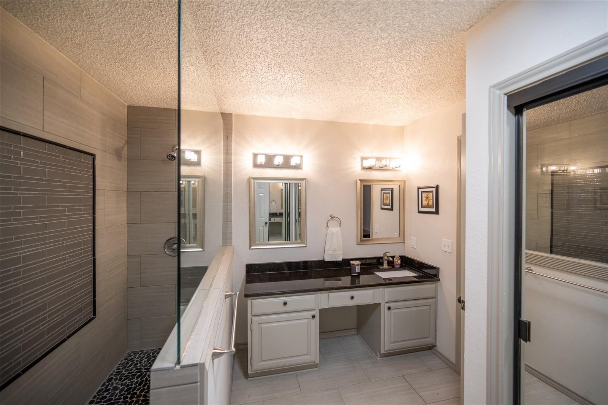 17735 Windflower Way Dallas TX 75252