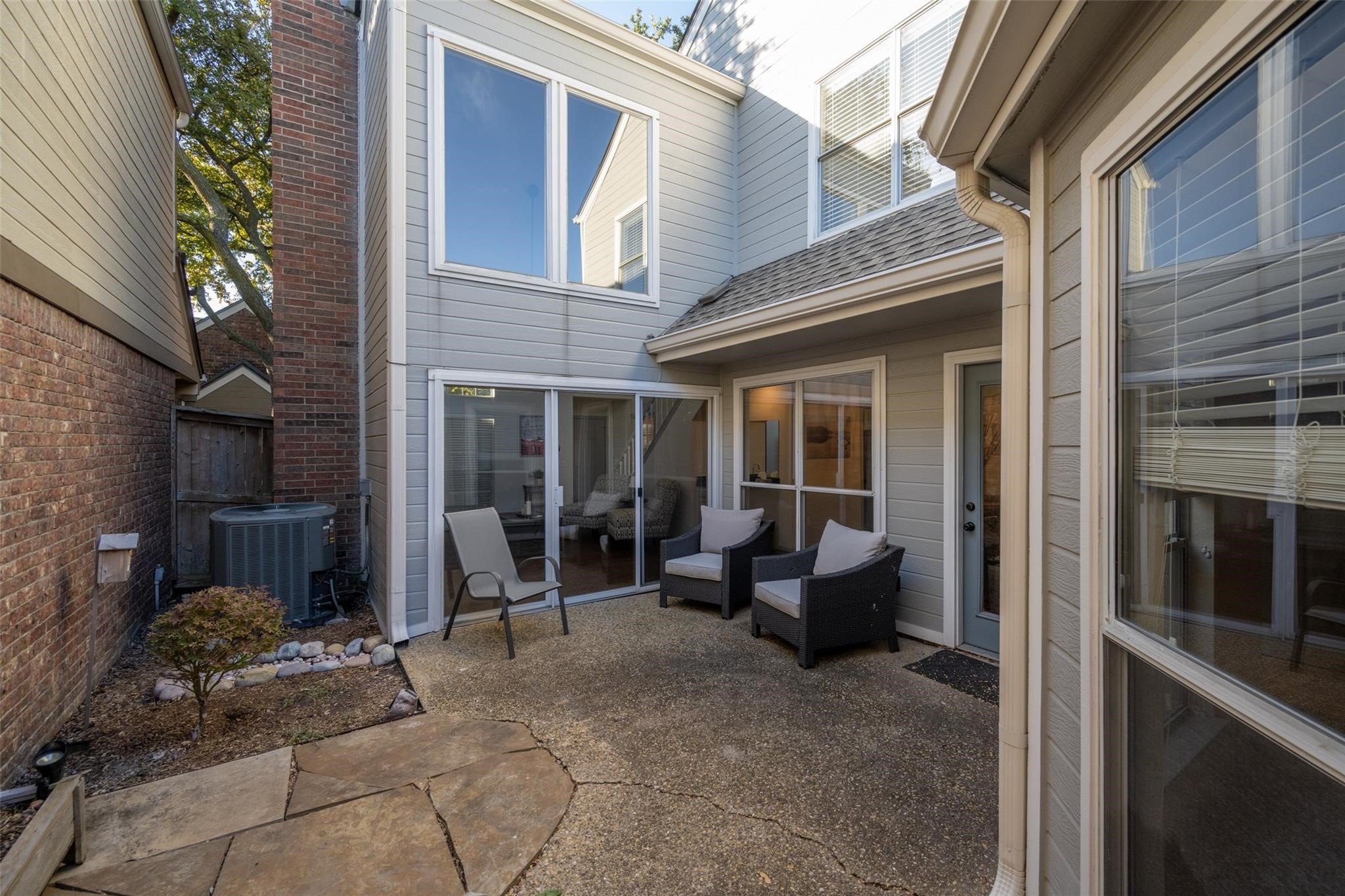 17735 Windflower Way Dallas TX 75252
