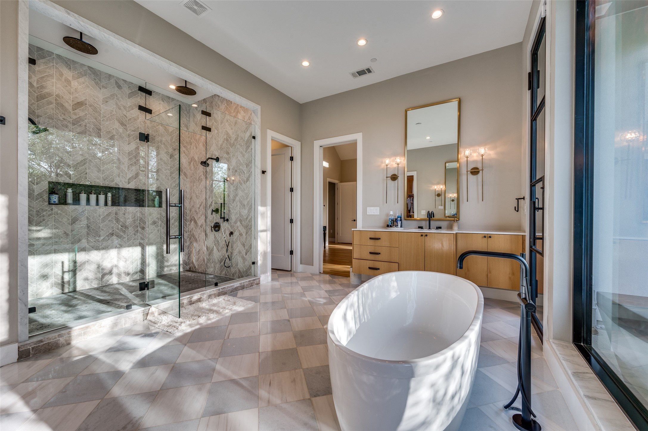 4215 Nashwood Lane Dallas TX 75244