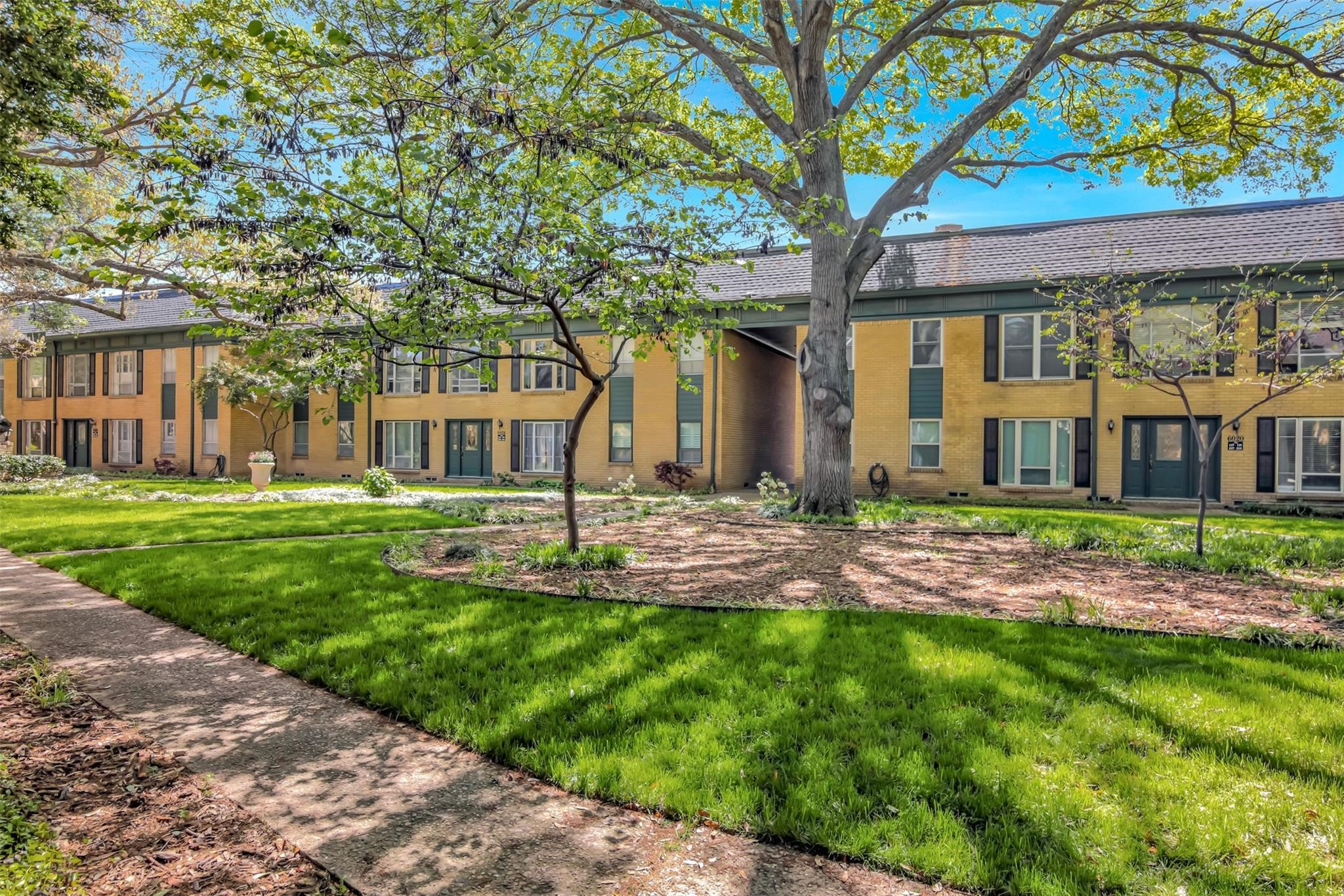 6018 E University Boulevard Dallas TX 75206
