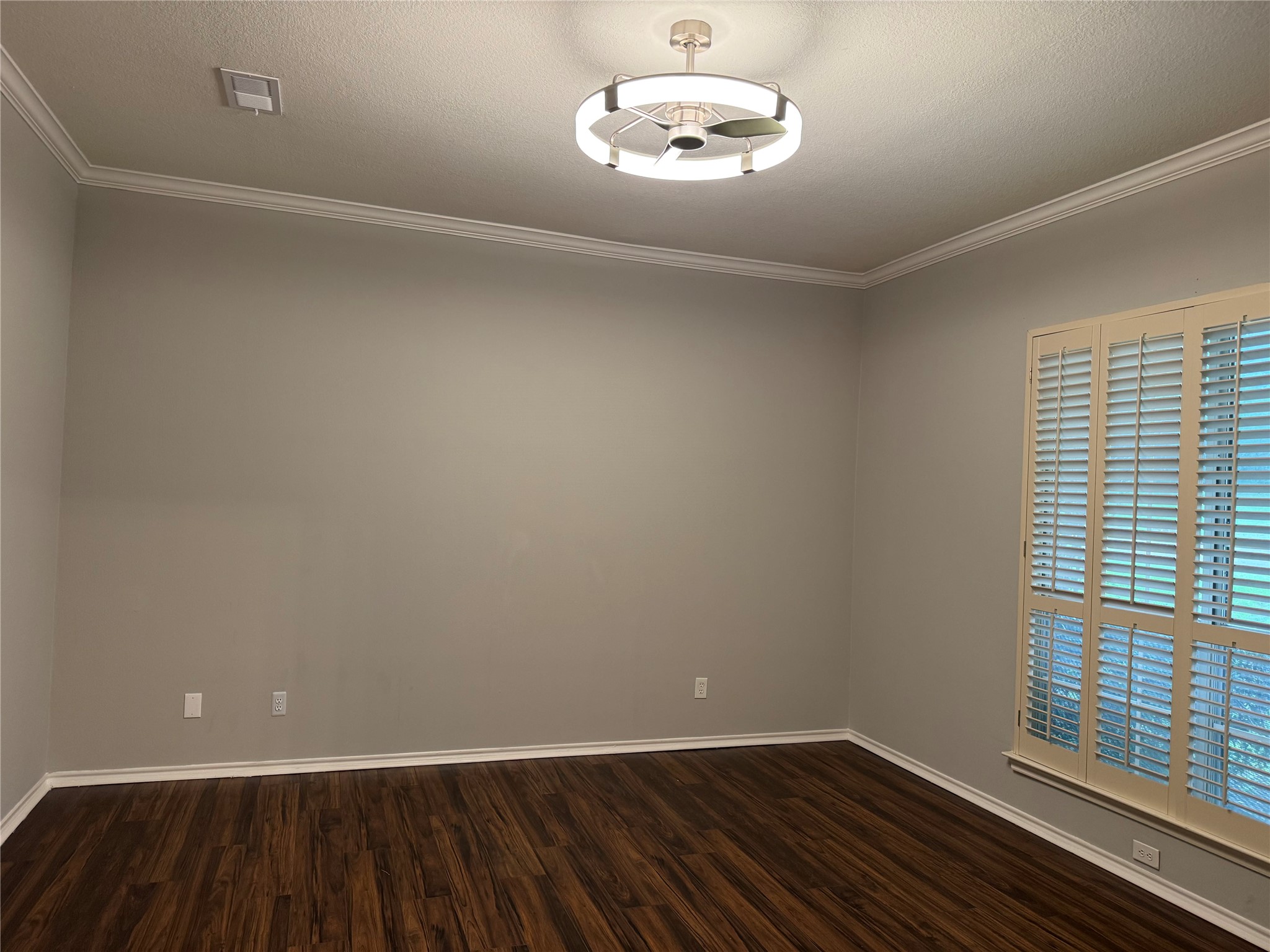 827 Ash Grove Lane Desoto TX 75115