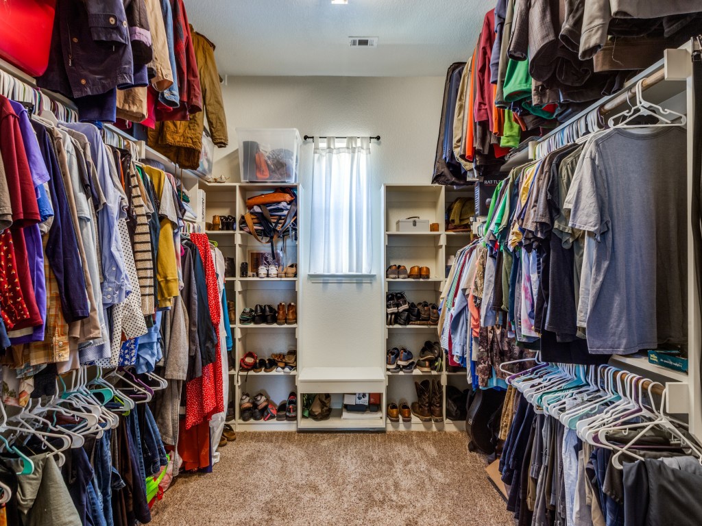 146 Fawna Drive Azle TX 76020