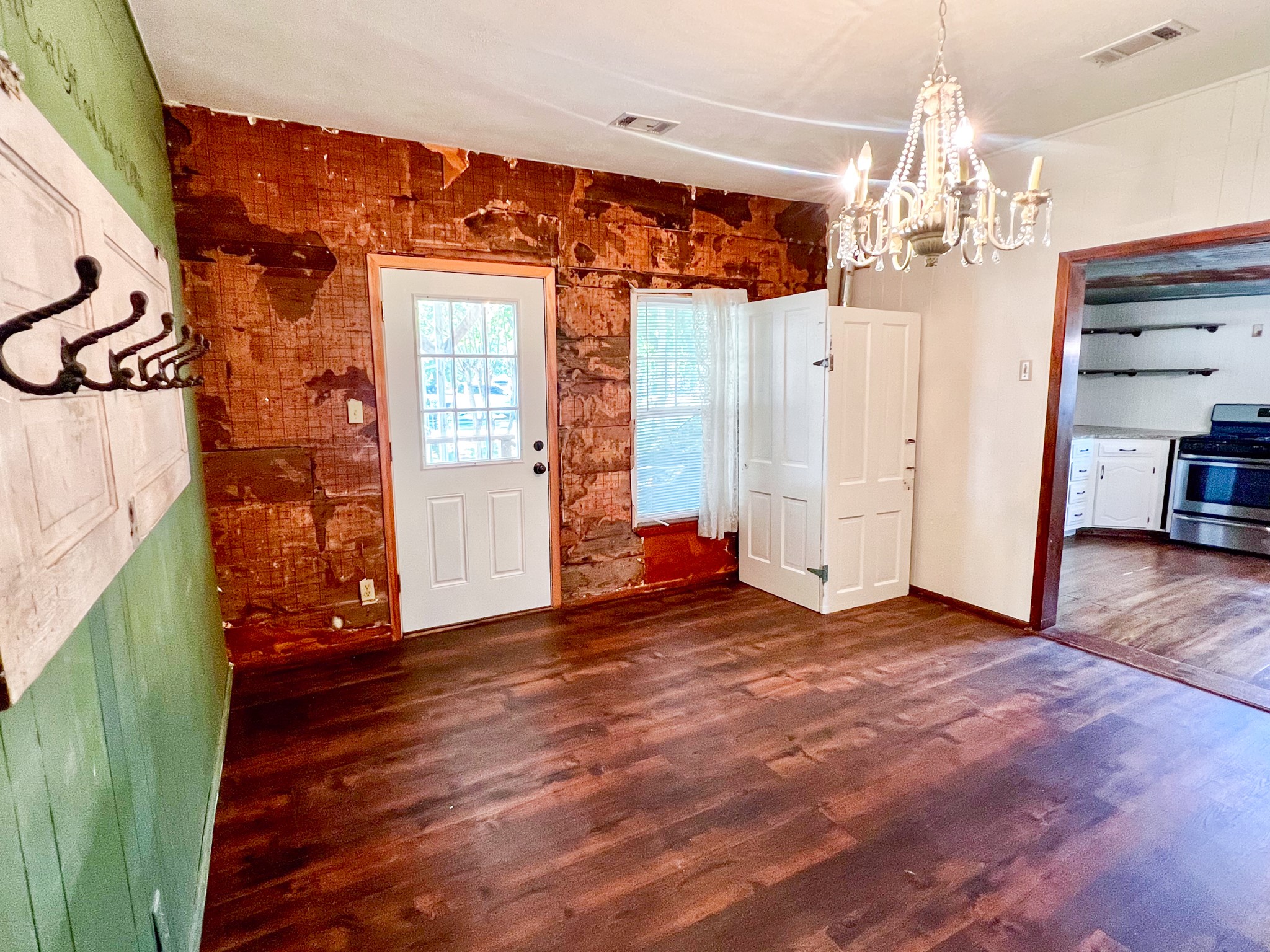 182 Douglas Street Van Alstyne TX 75495