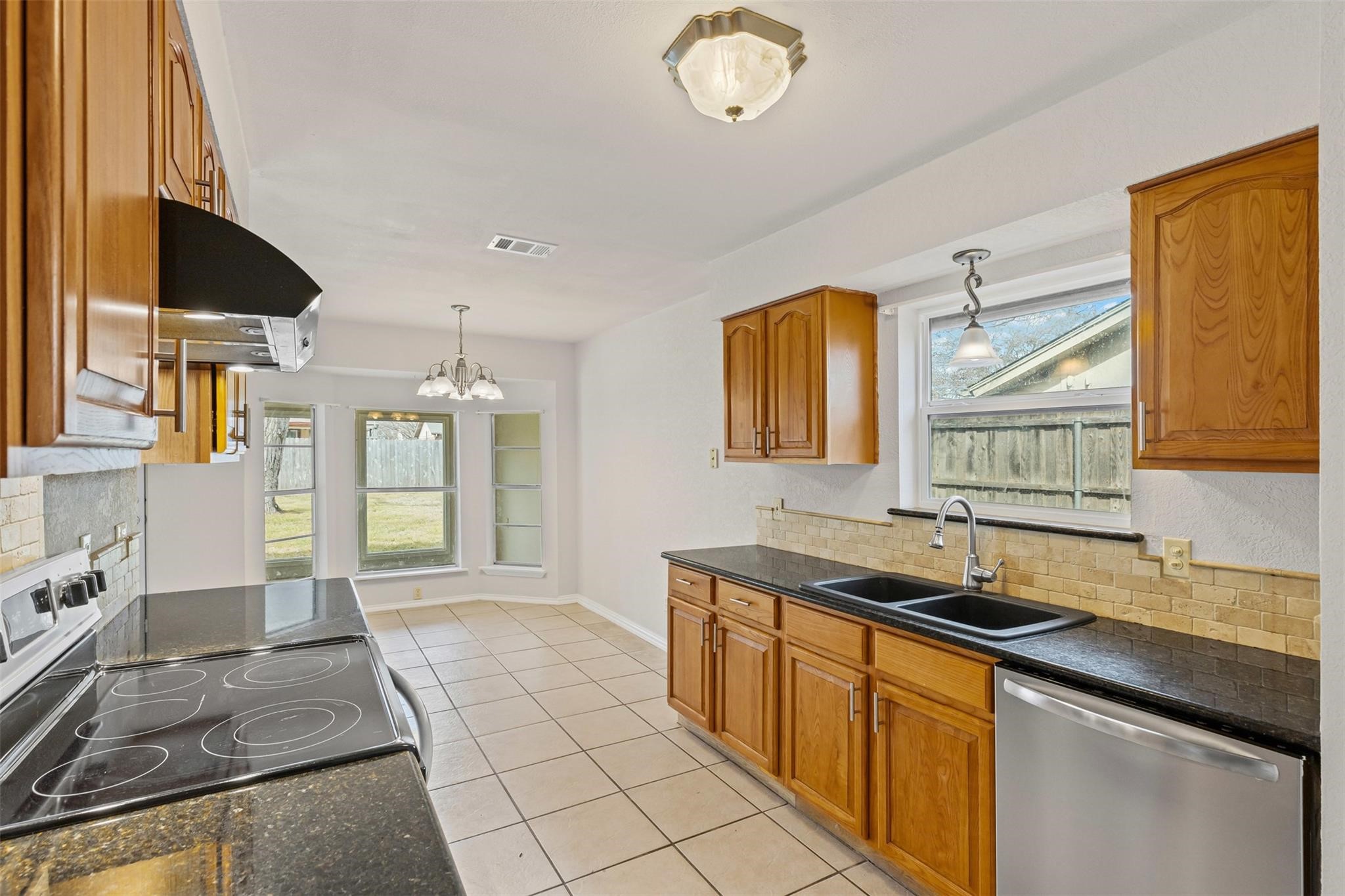 1605 Morningside Drive Cleburne TX 76033