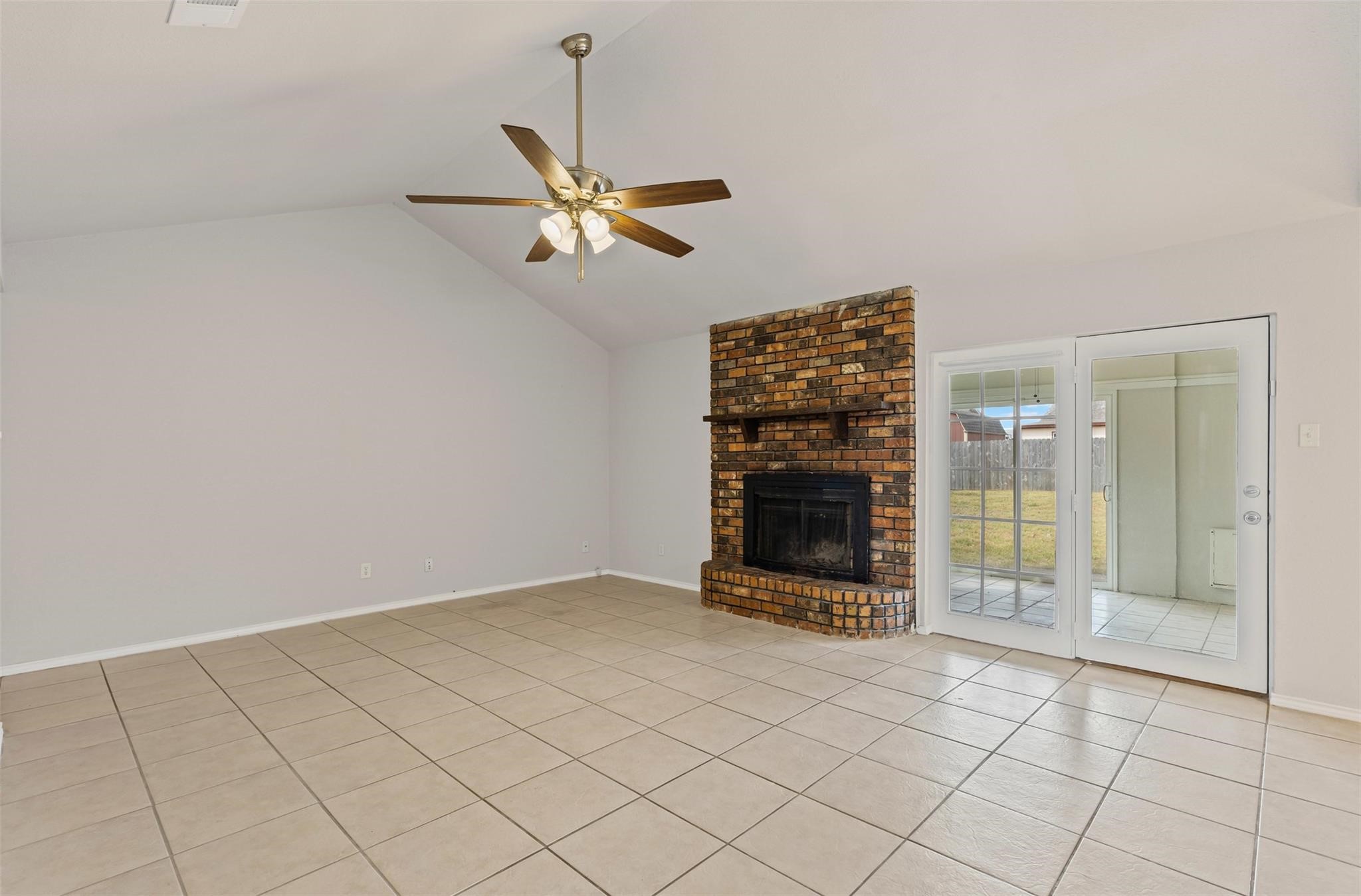 1605 Morningside Drive Cleburne TX 76033