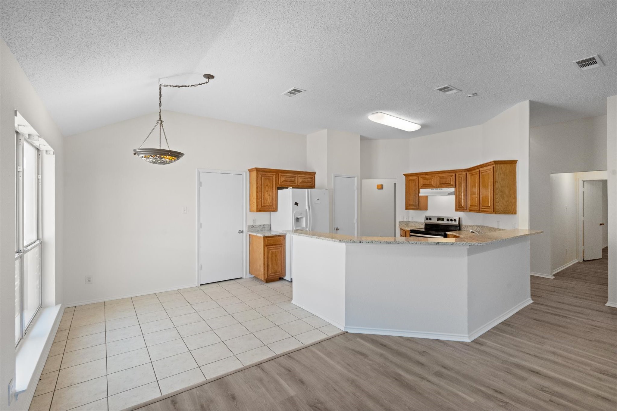 8008 Peregrine Trail Arlington TX 76001