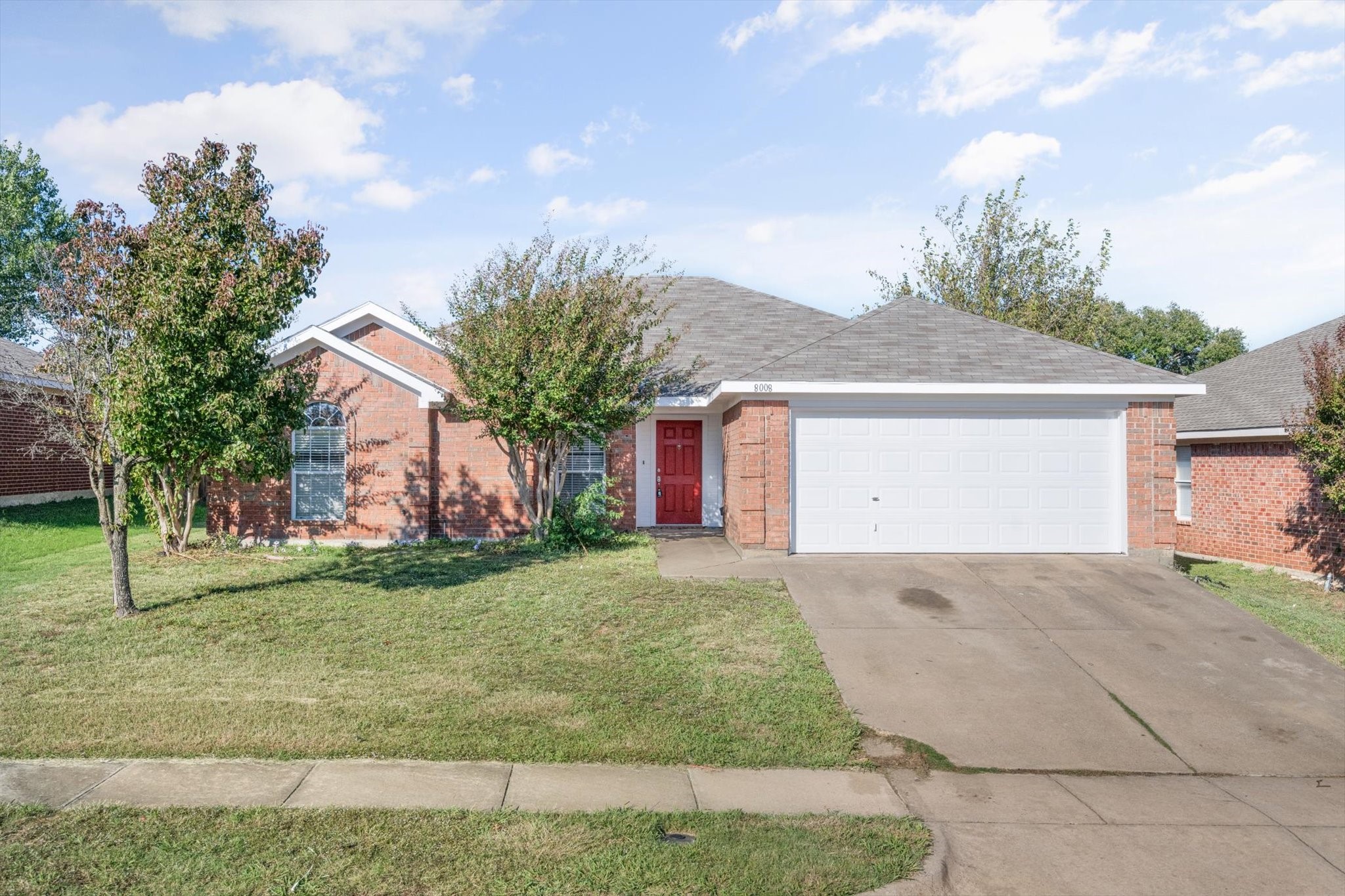 8008 Peregrine Trail Arlington TX 76001