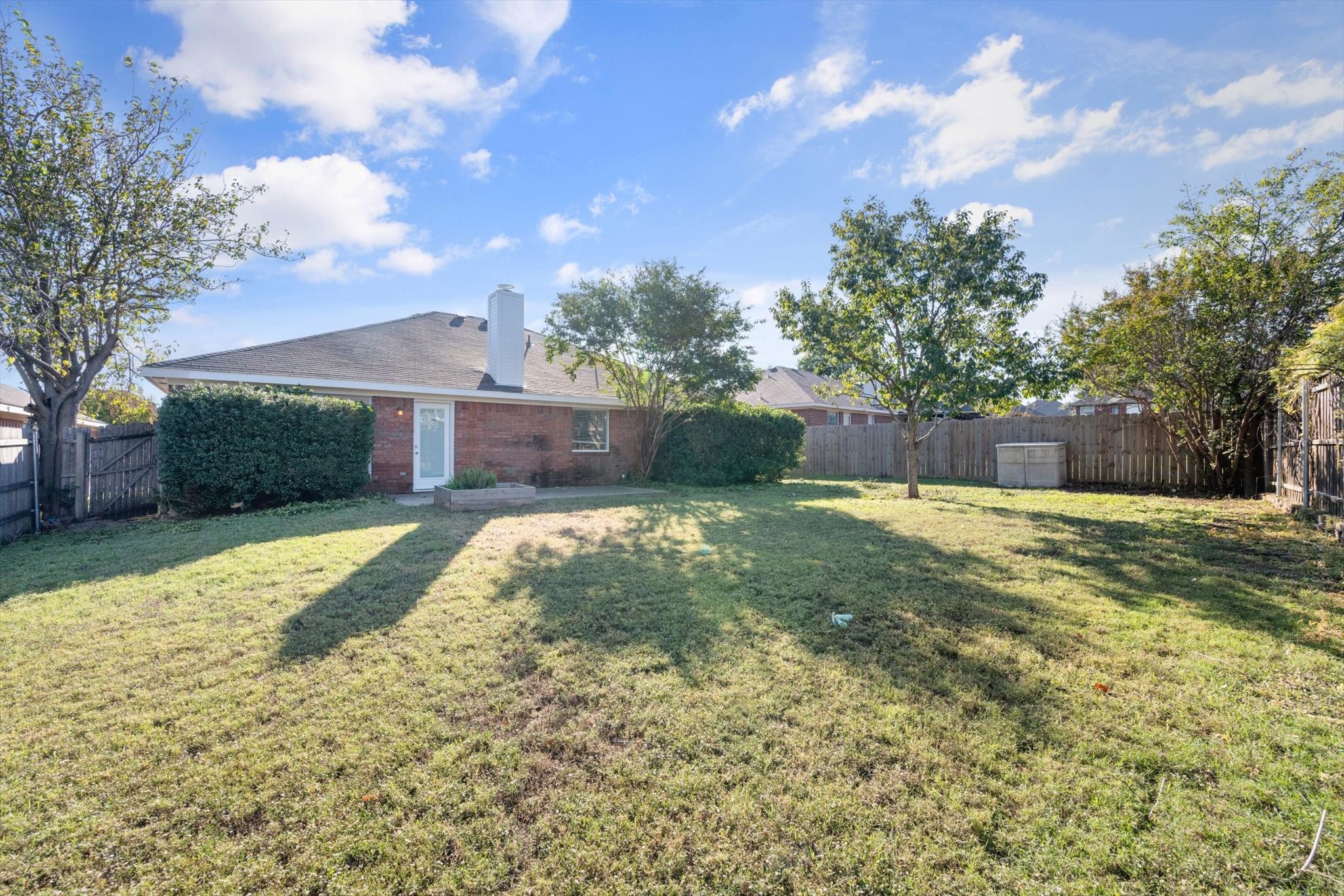 8008 Peregrine Trail Arlington TX 76001