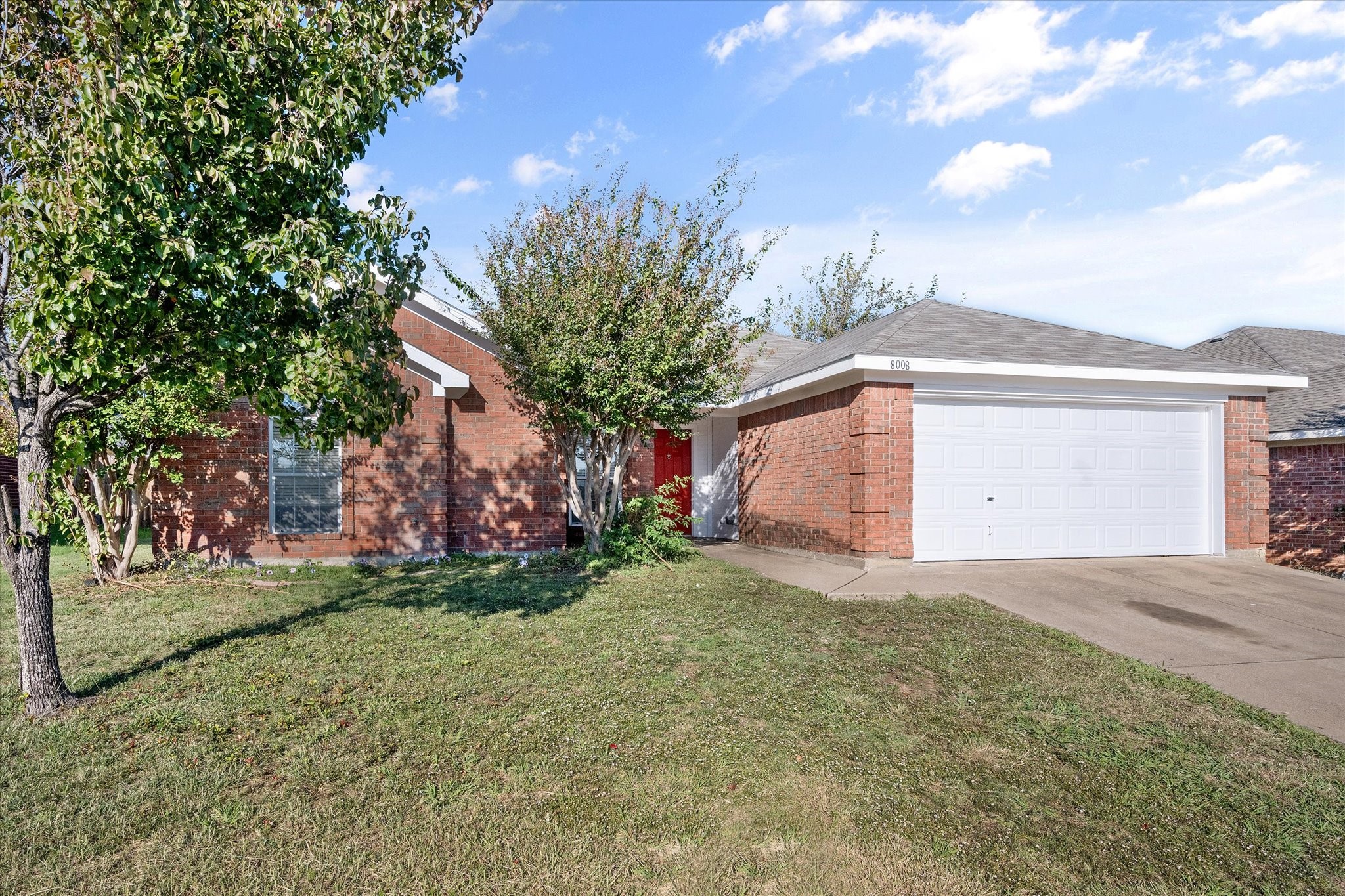8008 Peregrine Trail Arlington TX 76001