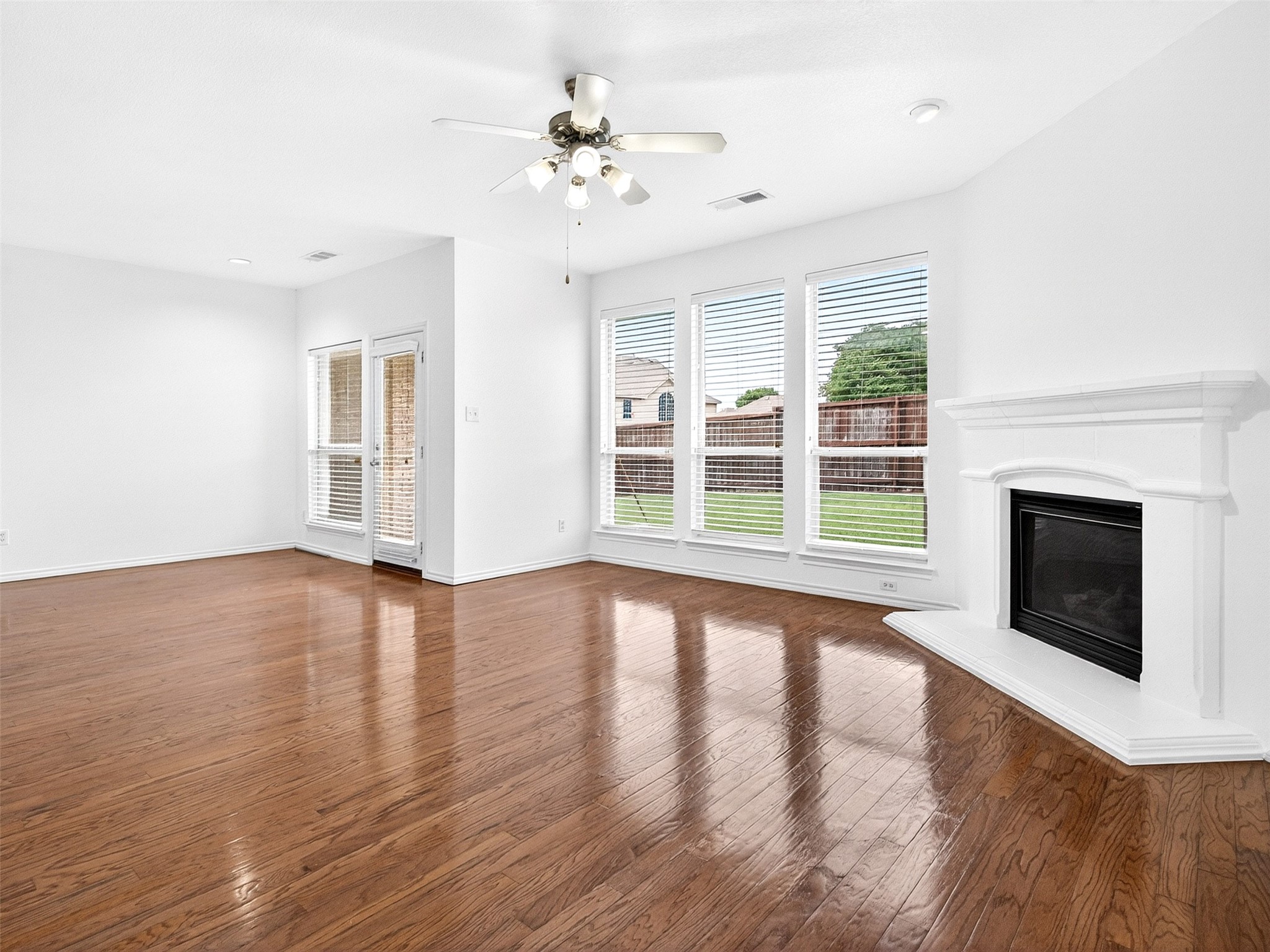 4841 Jodi Drive Fort Worth TX 76244