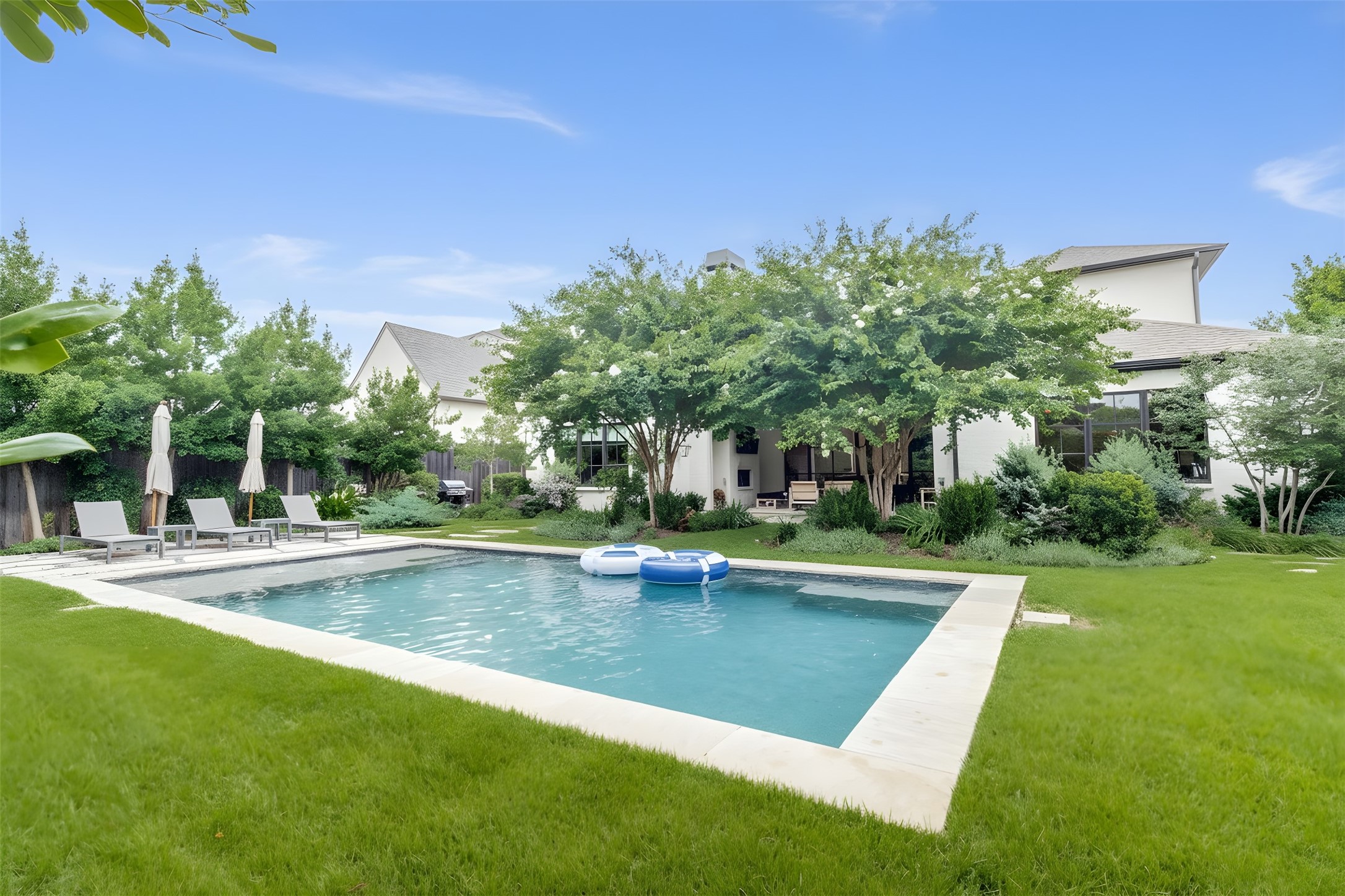 7007 Robin Road Dallas TX 75209