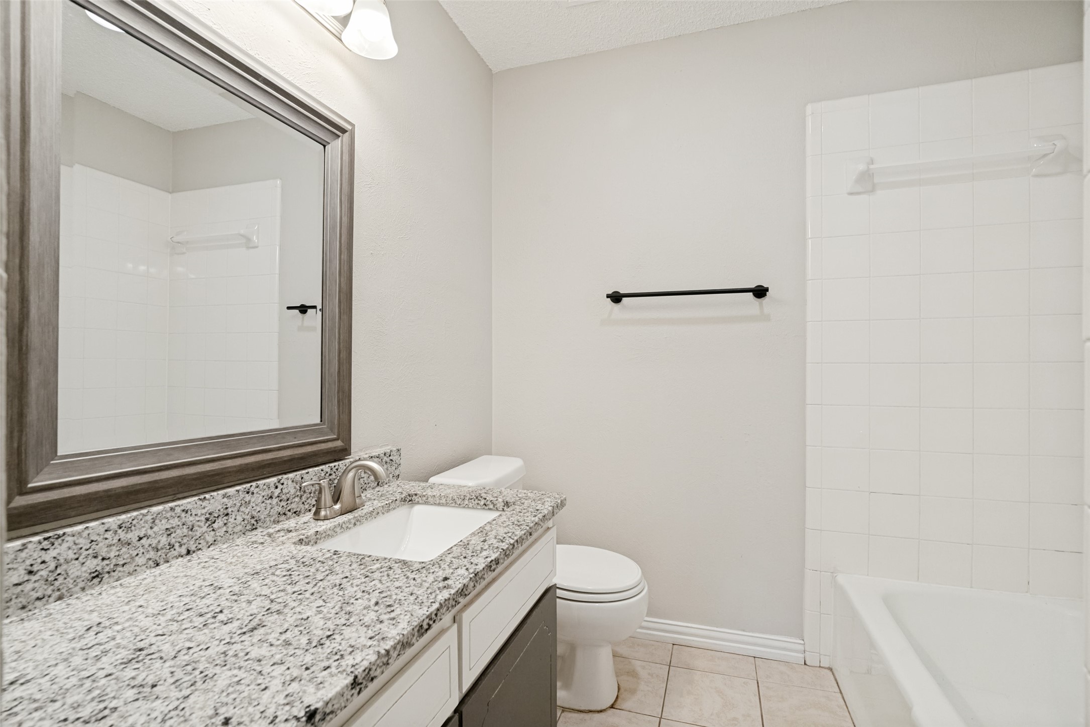 634 Lisa Street Burleson TX 76028