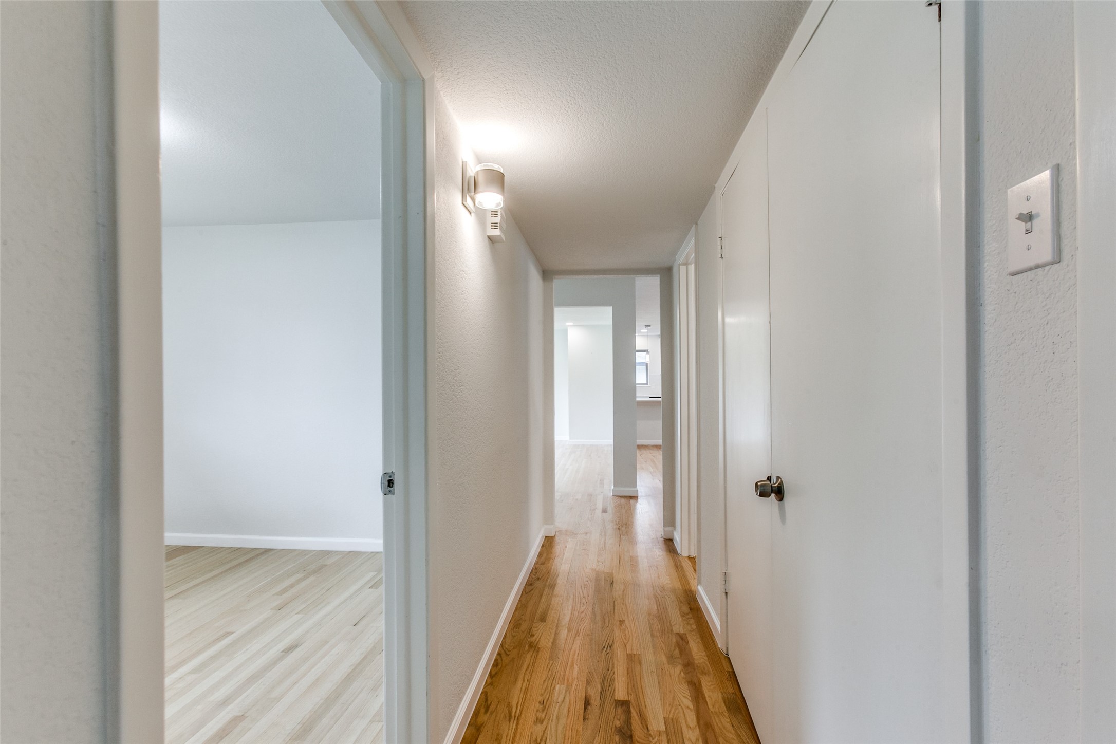 3517 Woodleigh Drive Dallas TX 75229