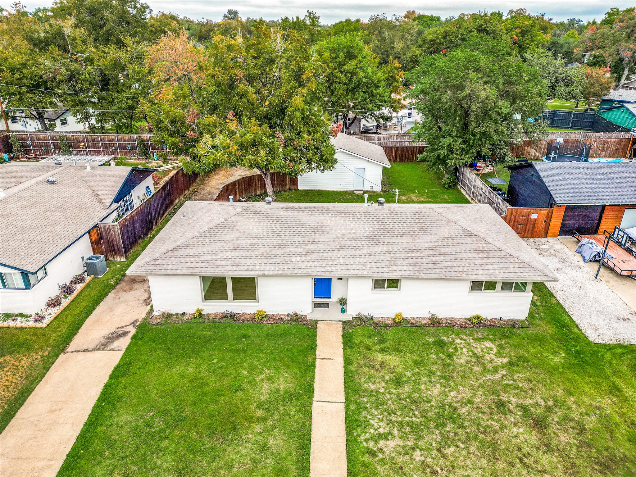3517 Woodleigh Drive Dallas TX 75229